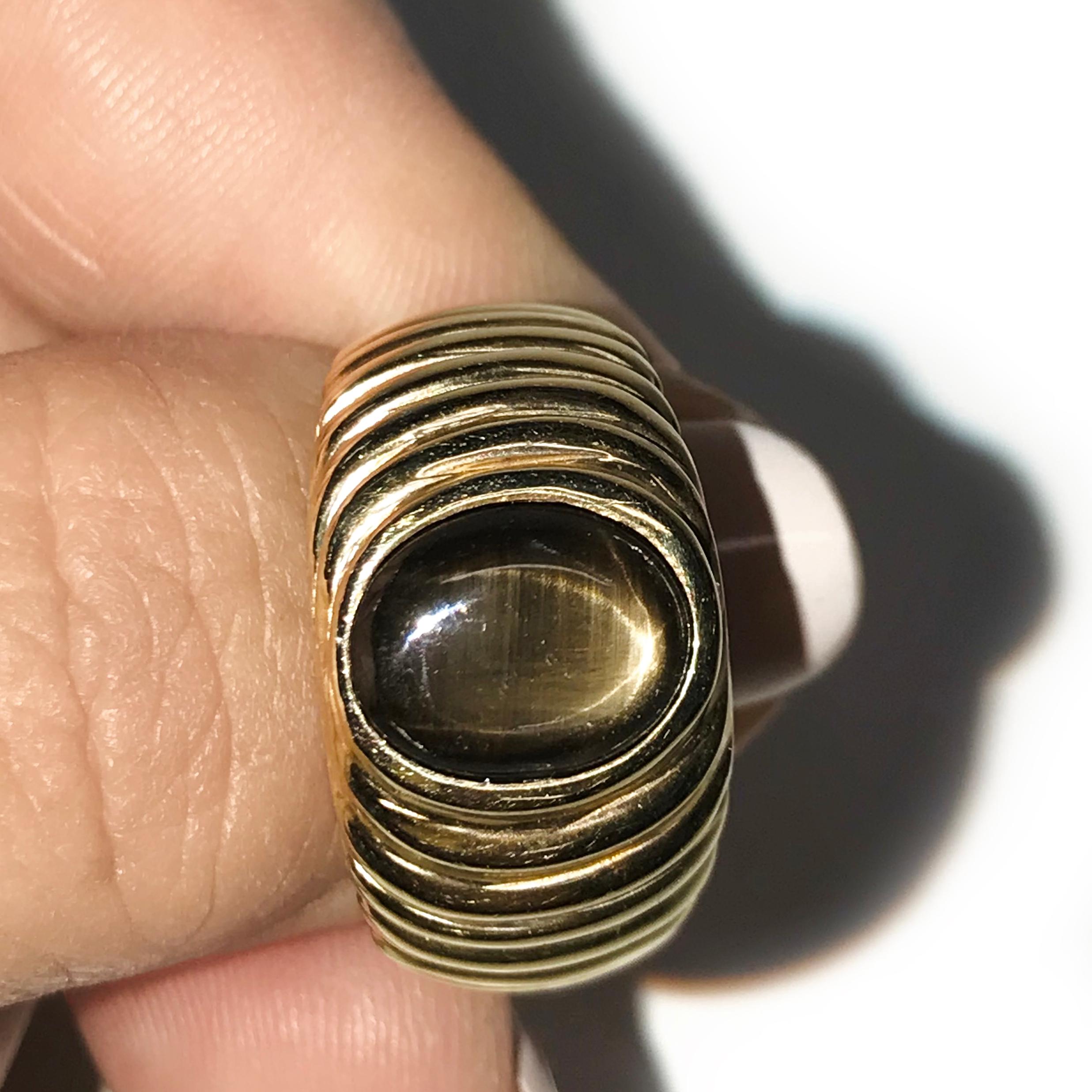 Bague étoile en saphir noir 14 carats en vente 1