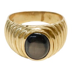 14 Karat Schwarzer Sternsaphir-Ring