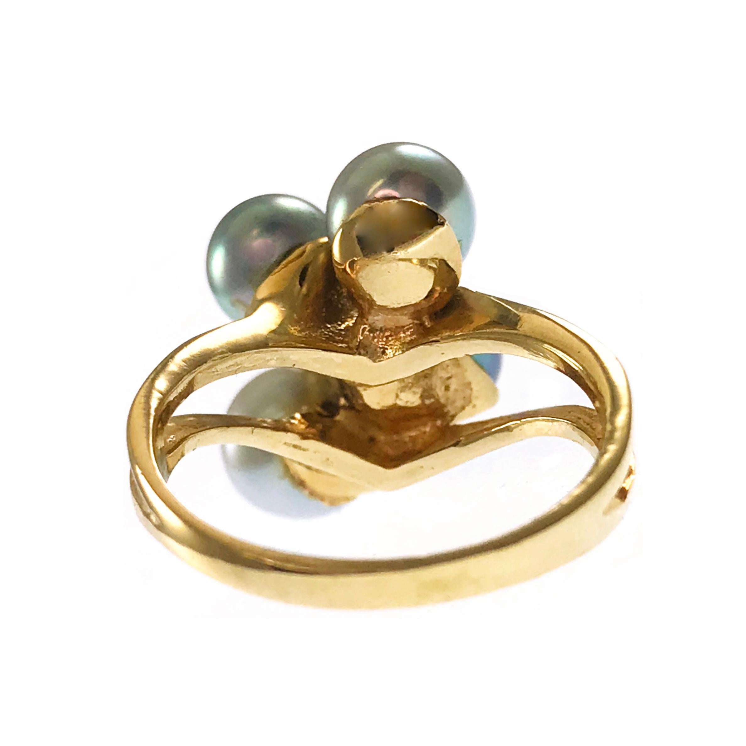 Round Cut Yellow Gold Blue-Gray Cultured Pearl Diamond Ring For Sale