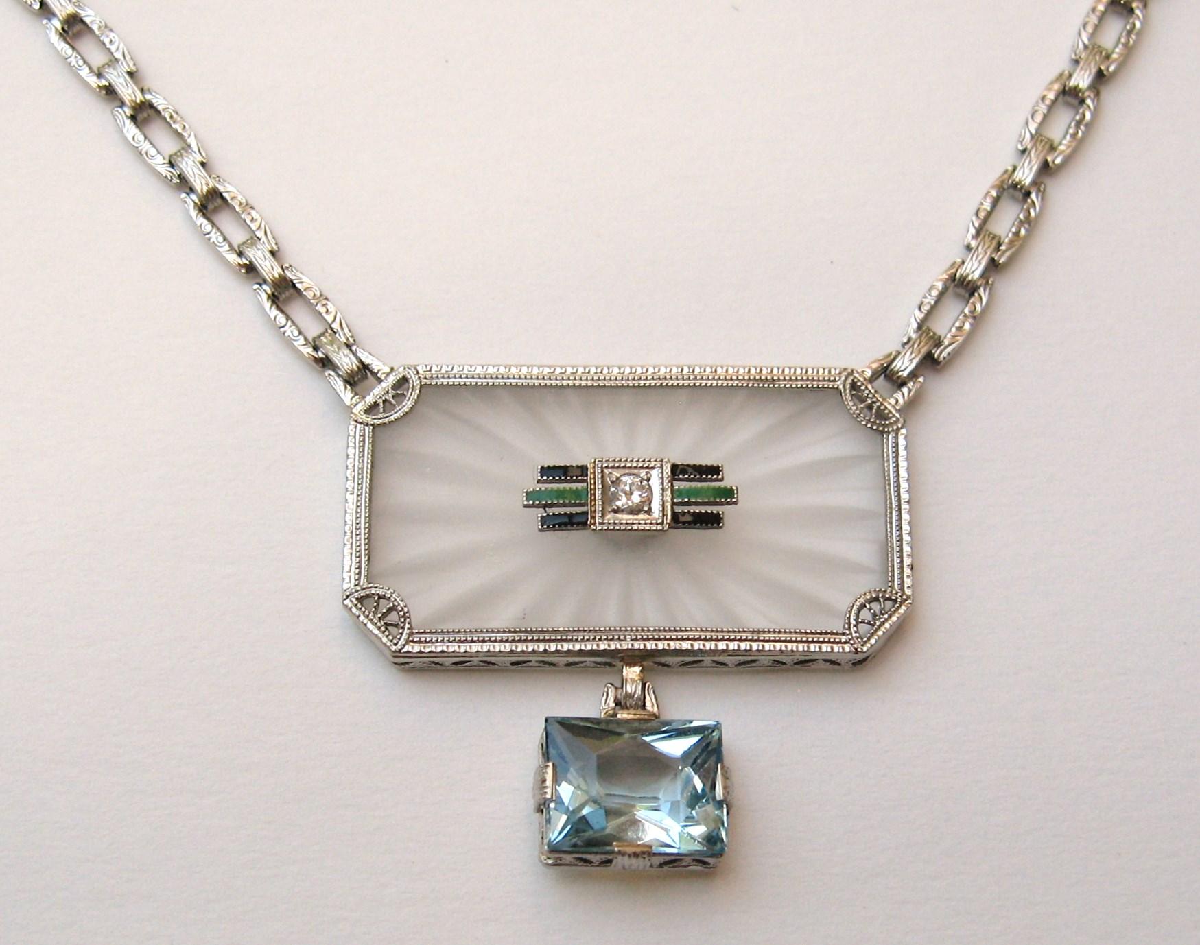 14 Karat 14 Karat Kampferglas Anhänger Halskette Diamant Emaille Aquamarin Tropfen Art Deco (Art déco) im Angebot