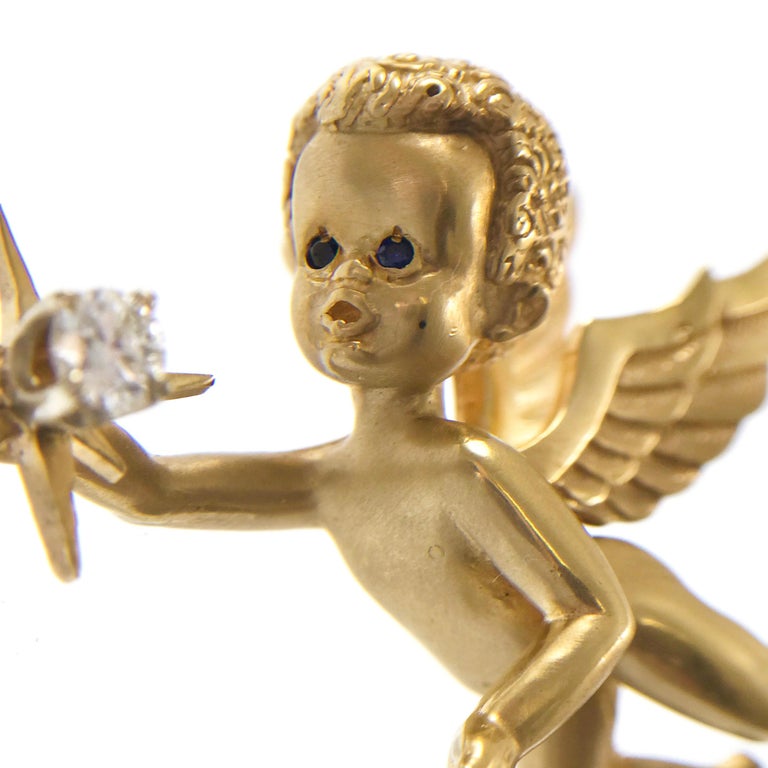 Yellow Gold Cherub/Angel Brooch Pin For Sale at 1stDibs