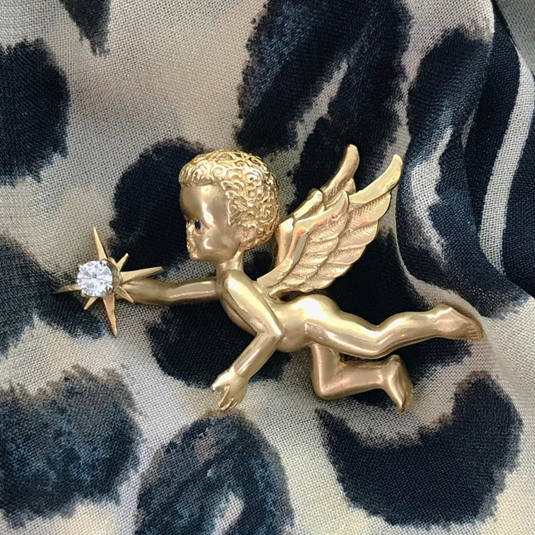 Yellow Gold Cherub/Angel Brooch Pin For Sale at 1stDibs
