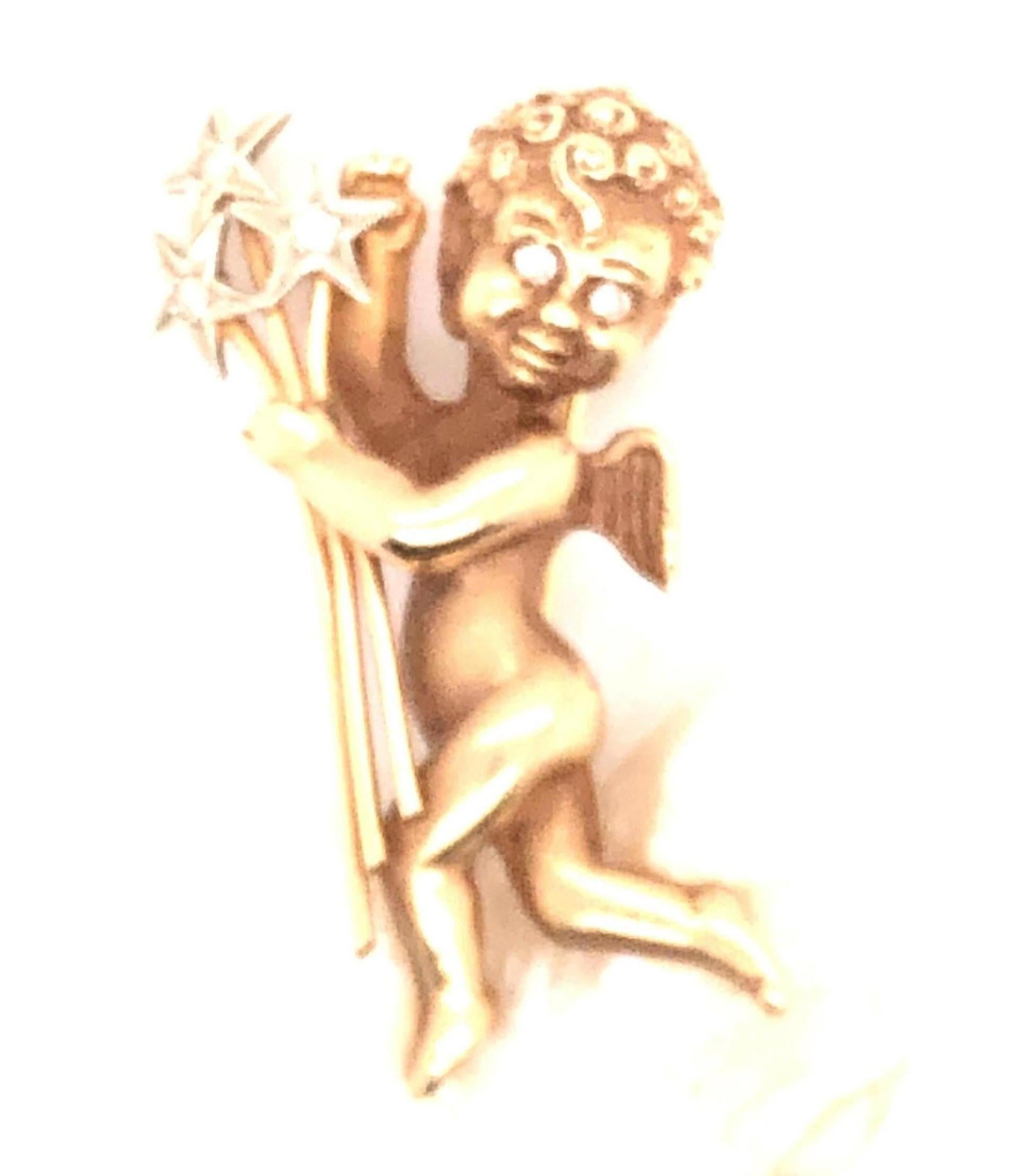 14 Karat Cherub Pin with Diamonds and Mother of Pearl In Good Condition In Towson, MD