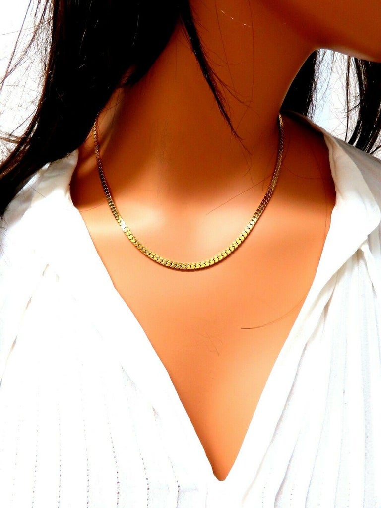 14 Karat Classic Herring Bone Necklace Reversible For Sale at 1stdibs