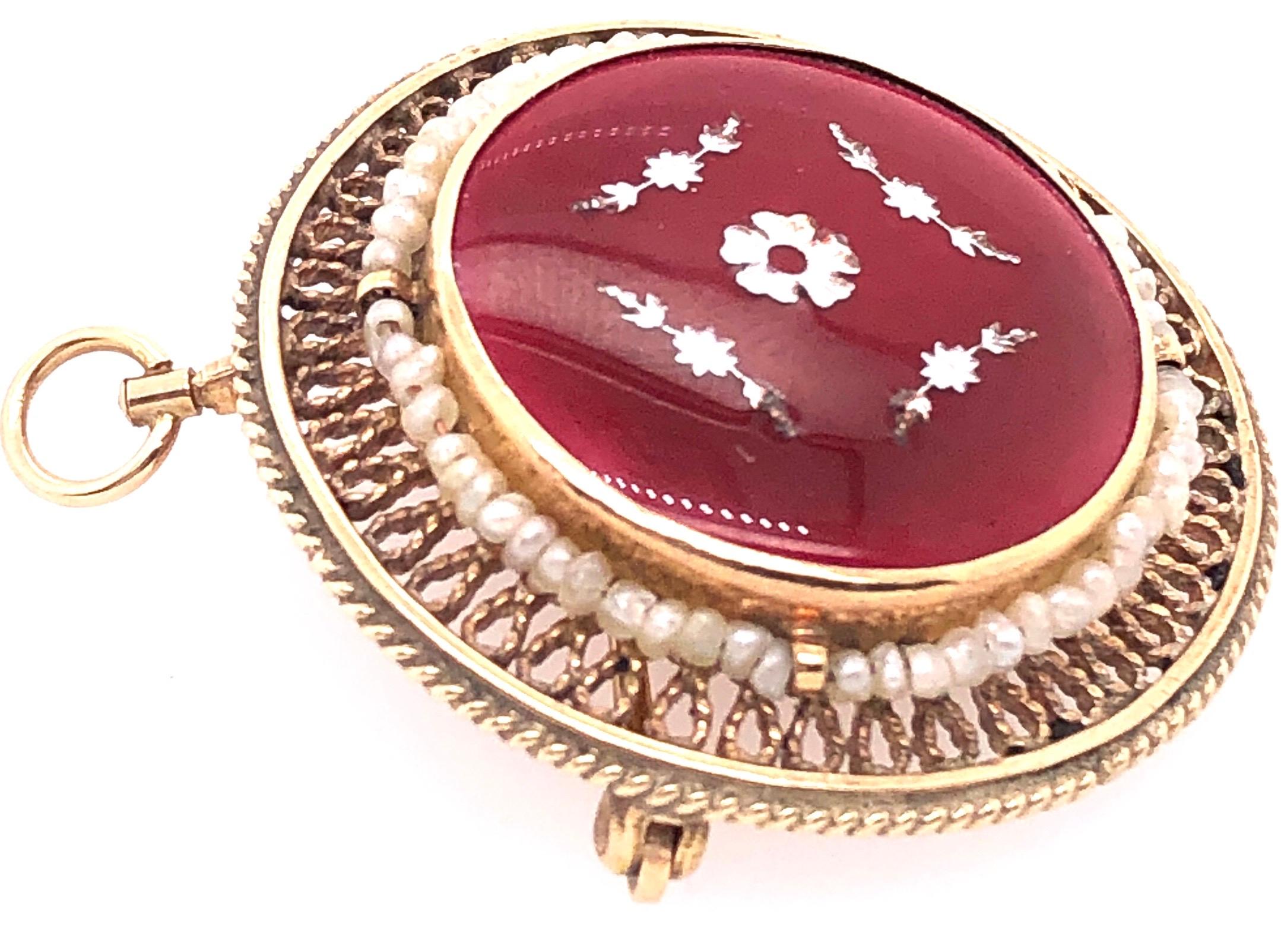 14 Karat Contemporary Brooch and Pendant with Pearls In Good Condition For Sale In Stamford, CT