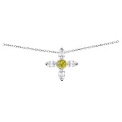 14 Karat Griechisches Kreuz Choker Marquise Diamanten Choker Weißgold Anhänger Choker