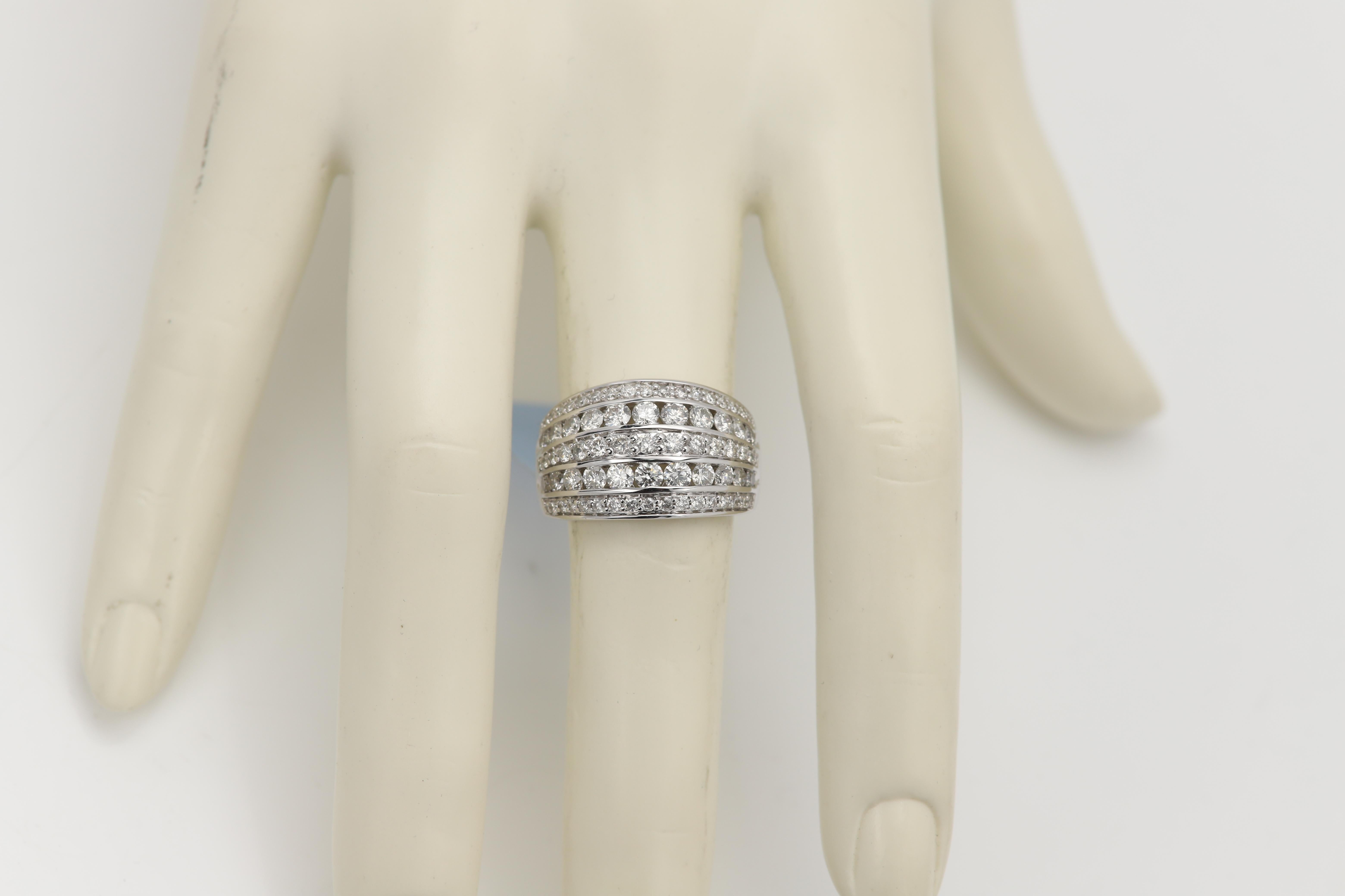 De las mujeres Anillo con banda de diamantes de 14 quilates Aniversario Regalo en venta