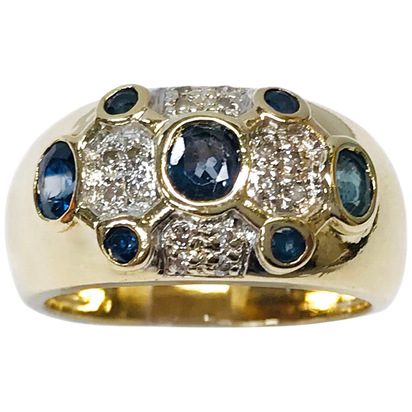 14 Karat Diamond Blue Sapphire Pinky Ring For Sale