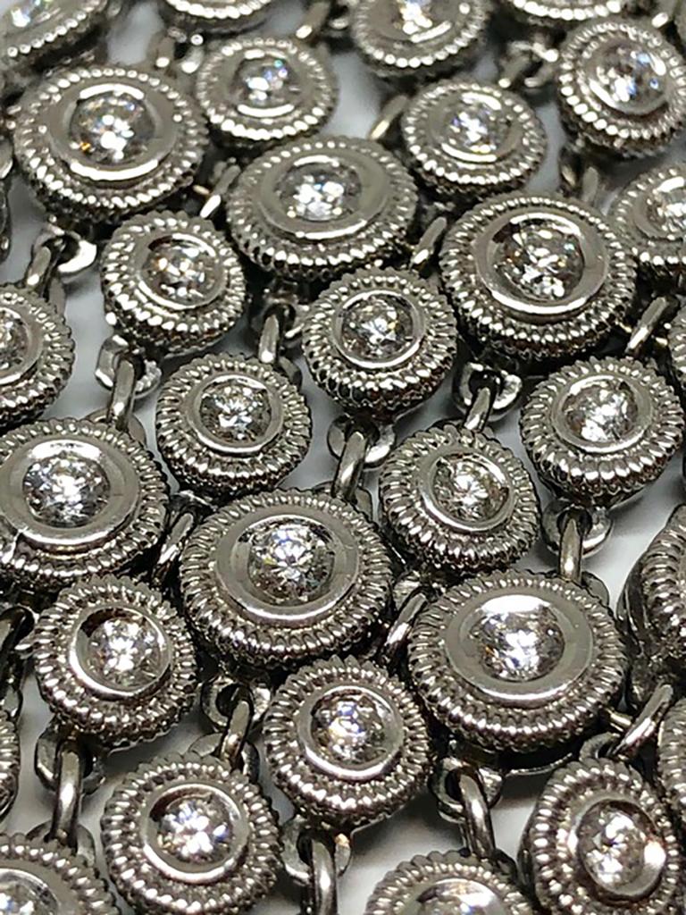 Bracelet étonnant en diamants 14 carats État moyen - En vente à New Orleans, LA