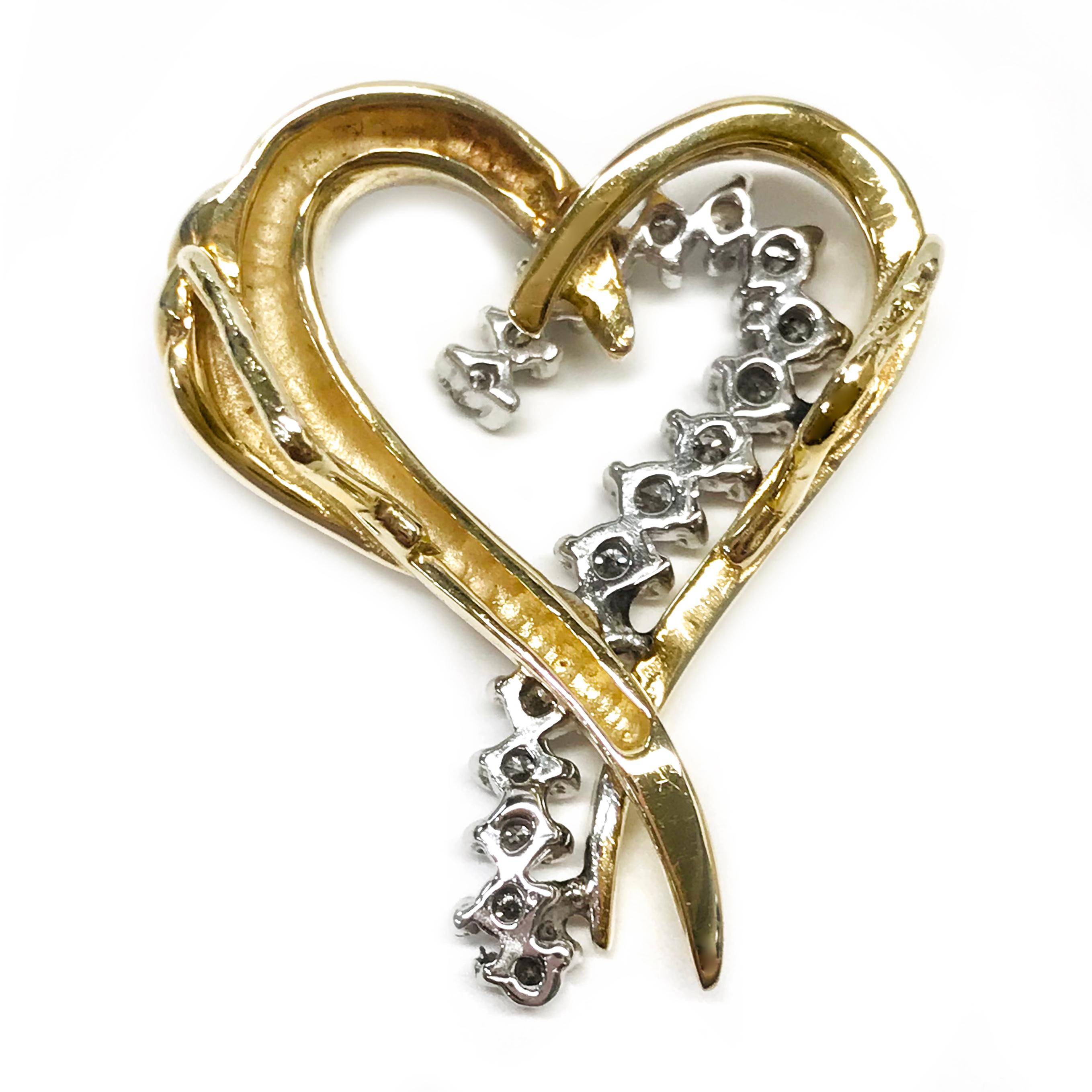 Pendentif en forme de cœur en or 14 carats et diamant Bon état - En vente à Palm Desert, CA