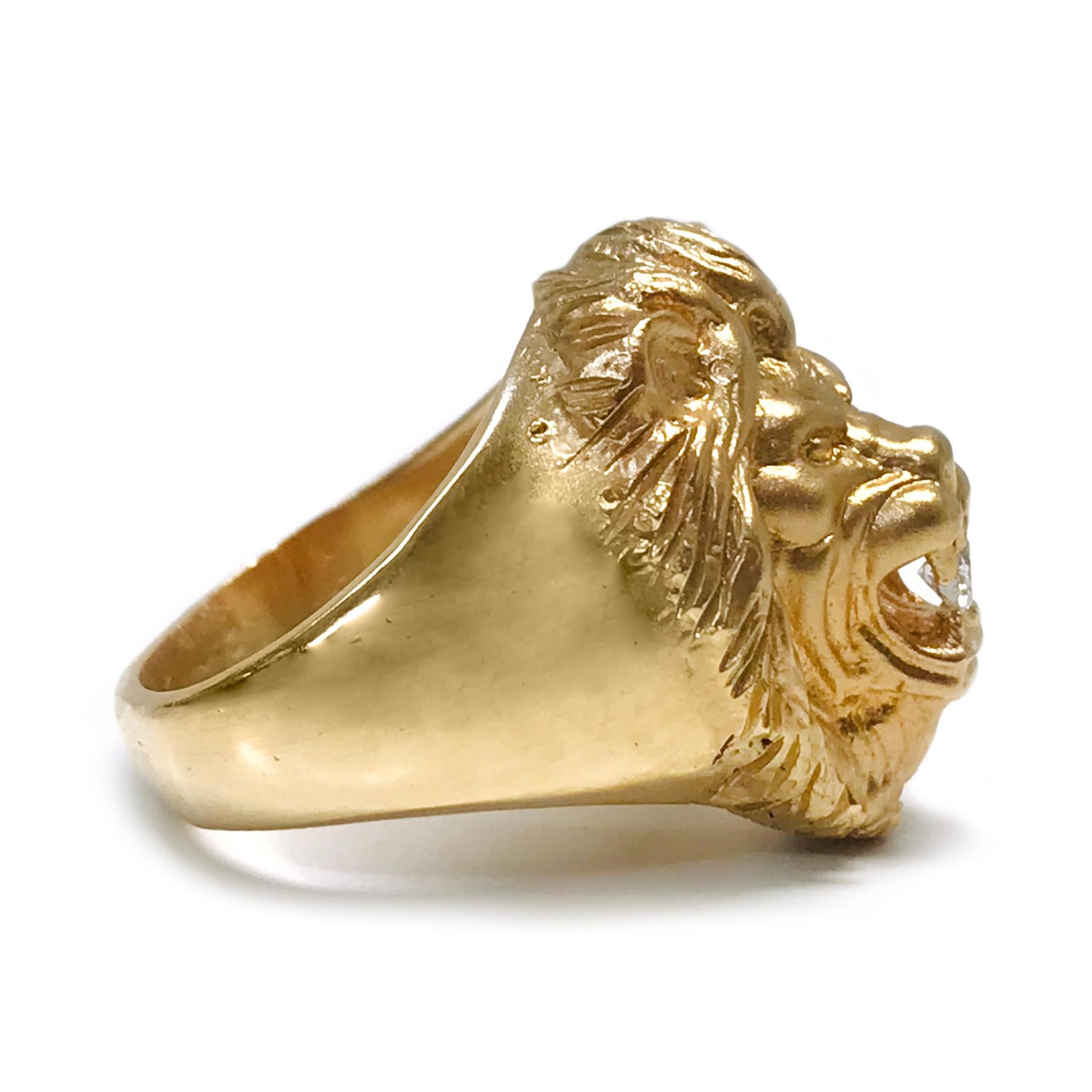 14k solid gold lion ring