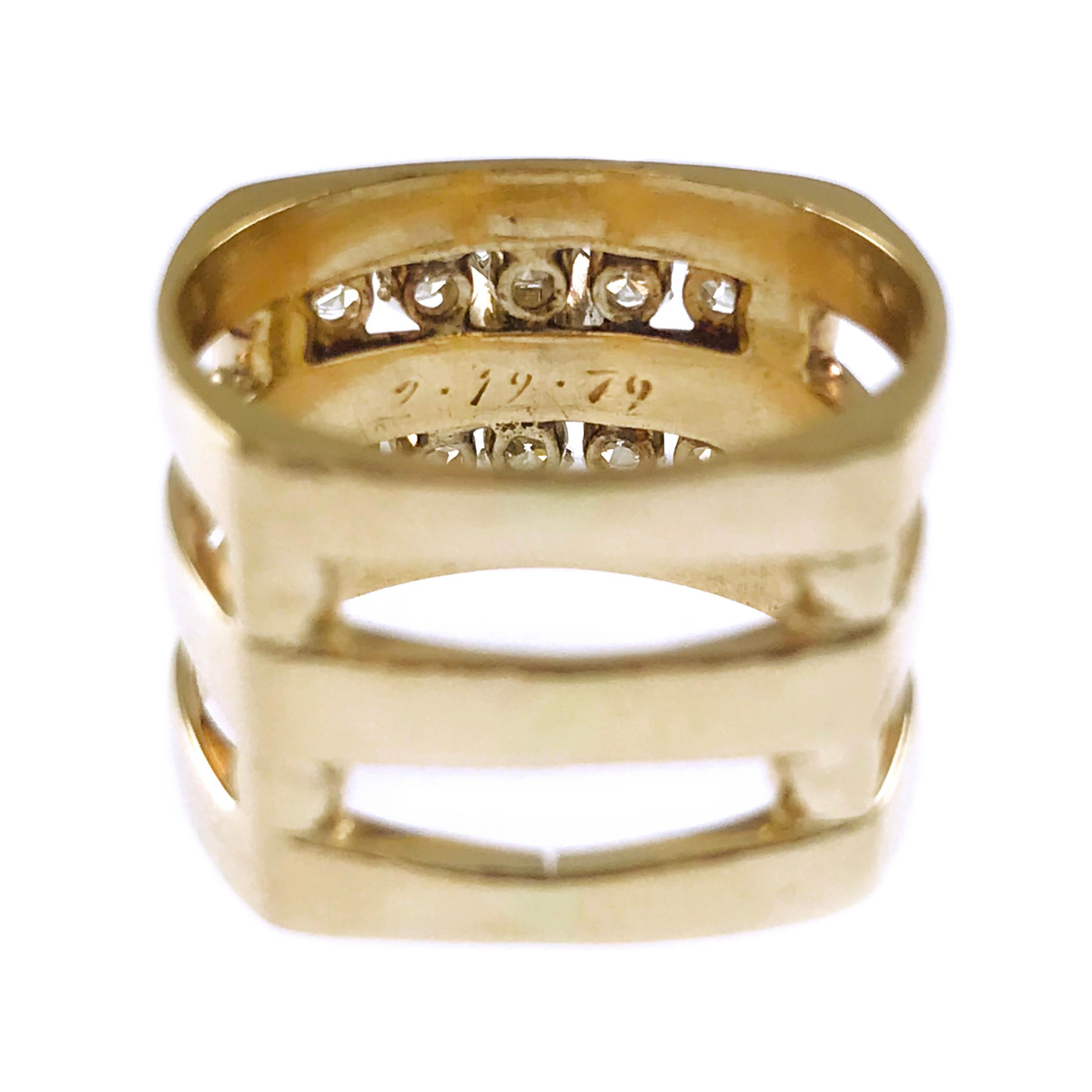14 Karat Diamond Triple-Band Ring In Fair Condition For Sale In Palm Desert, CA