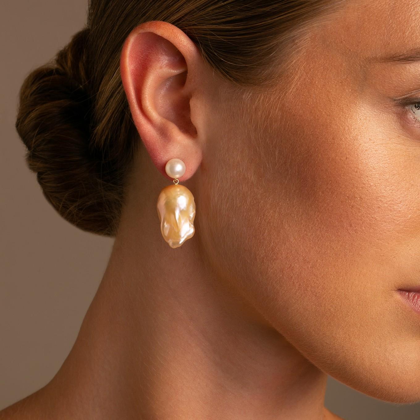 Round Cut 14 Karat Double Bubble Golden Baroque Pearl Earrings For Sale