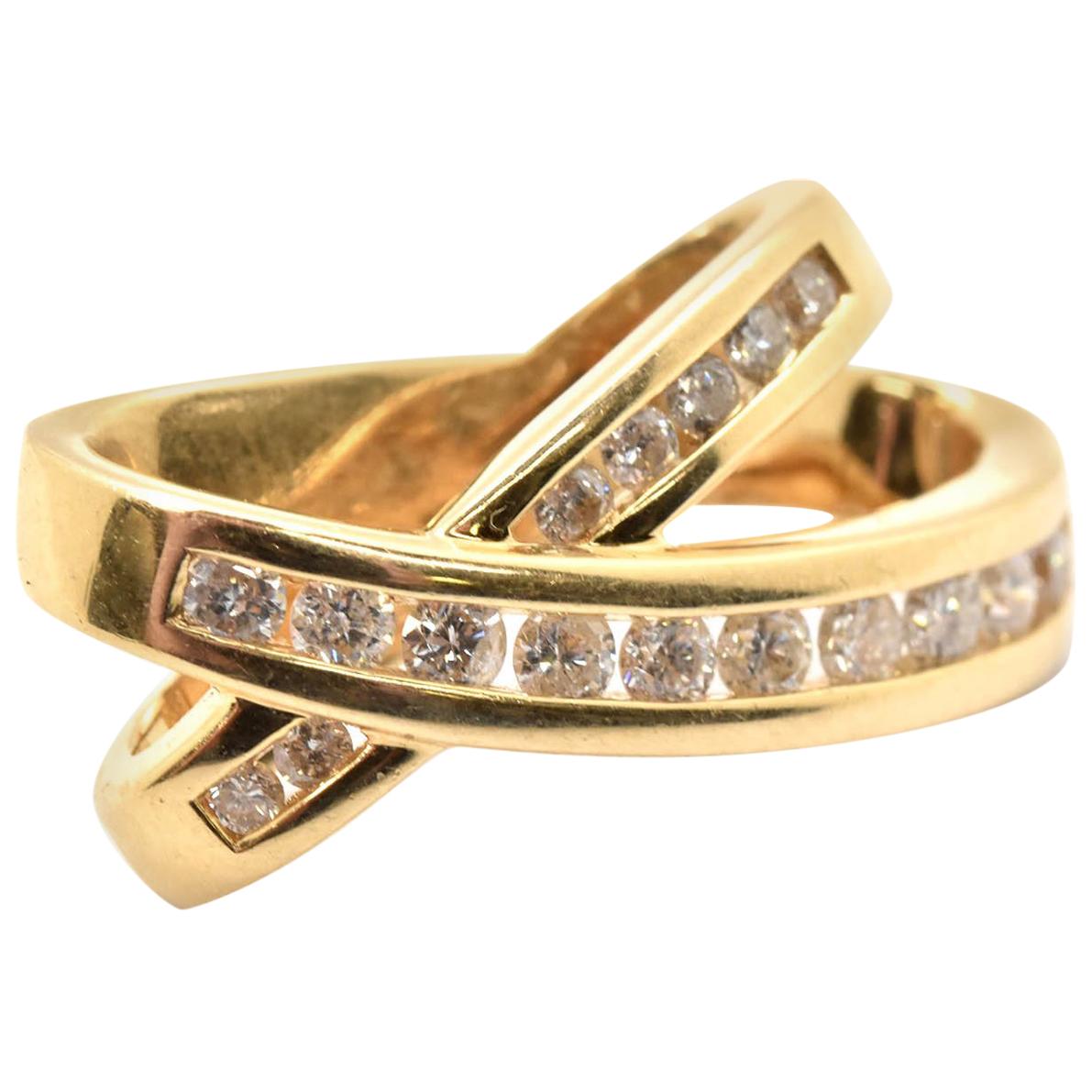 14 Karat Gold 0.54 Carat Round Diamond Crossover Slide Pendant, 4.22 Grams