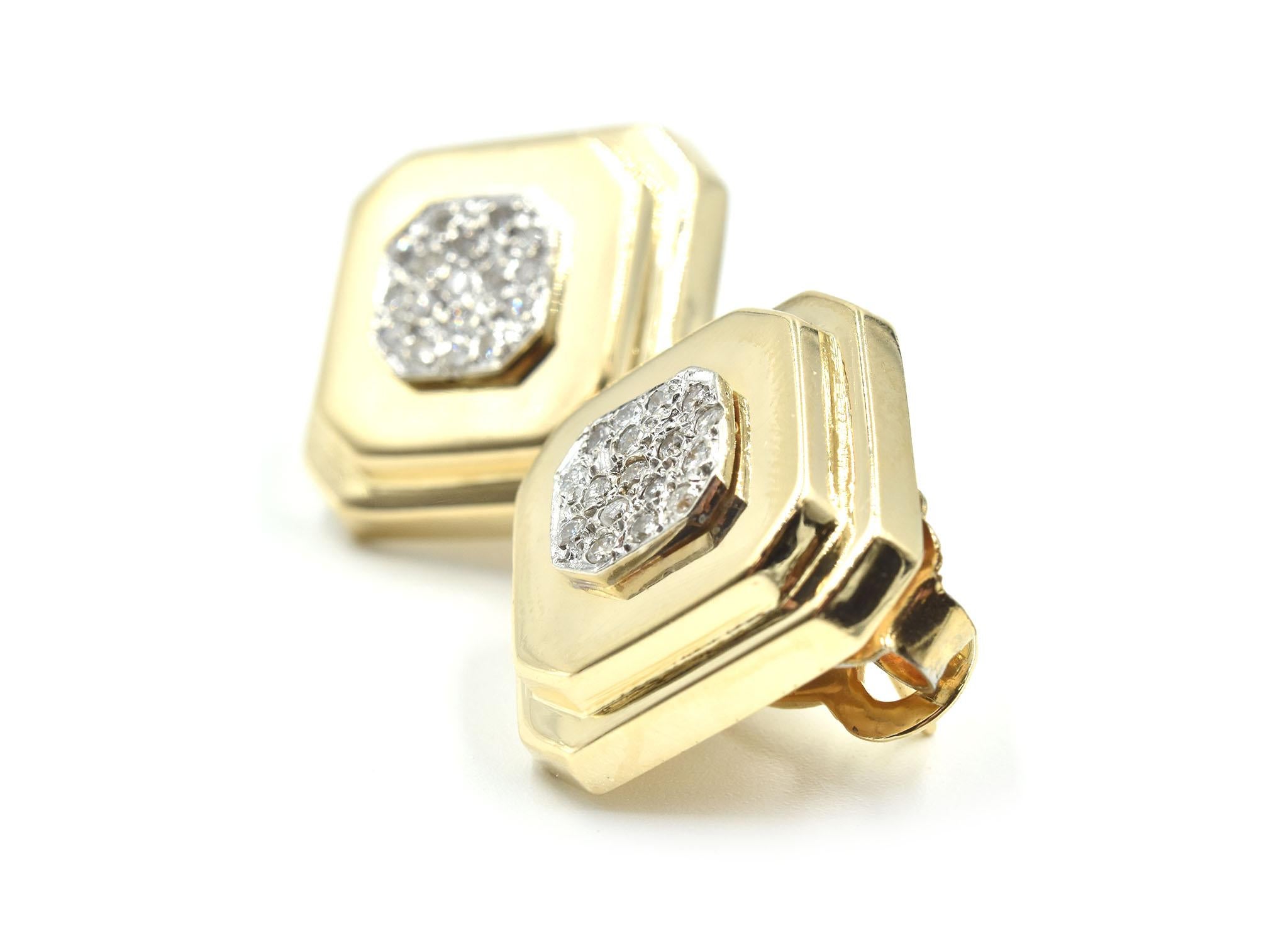 14 Karat Gold, 0.80 Carat Round Brilliant Diamond Cluster, Square Clip Earrings In New Condition In Scottsdale, AZ