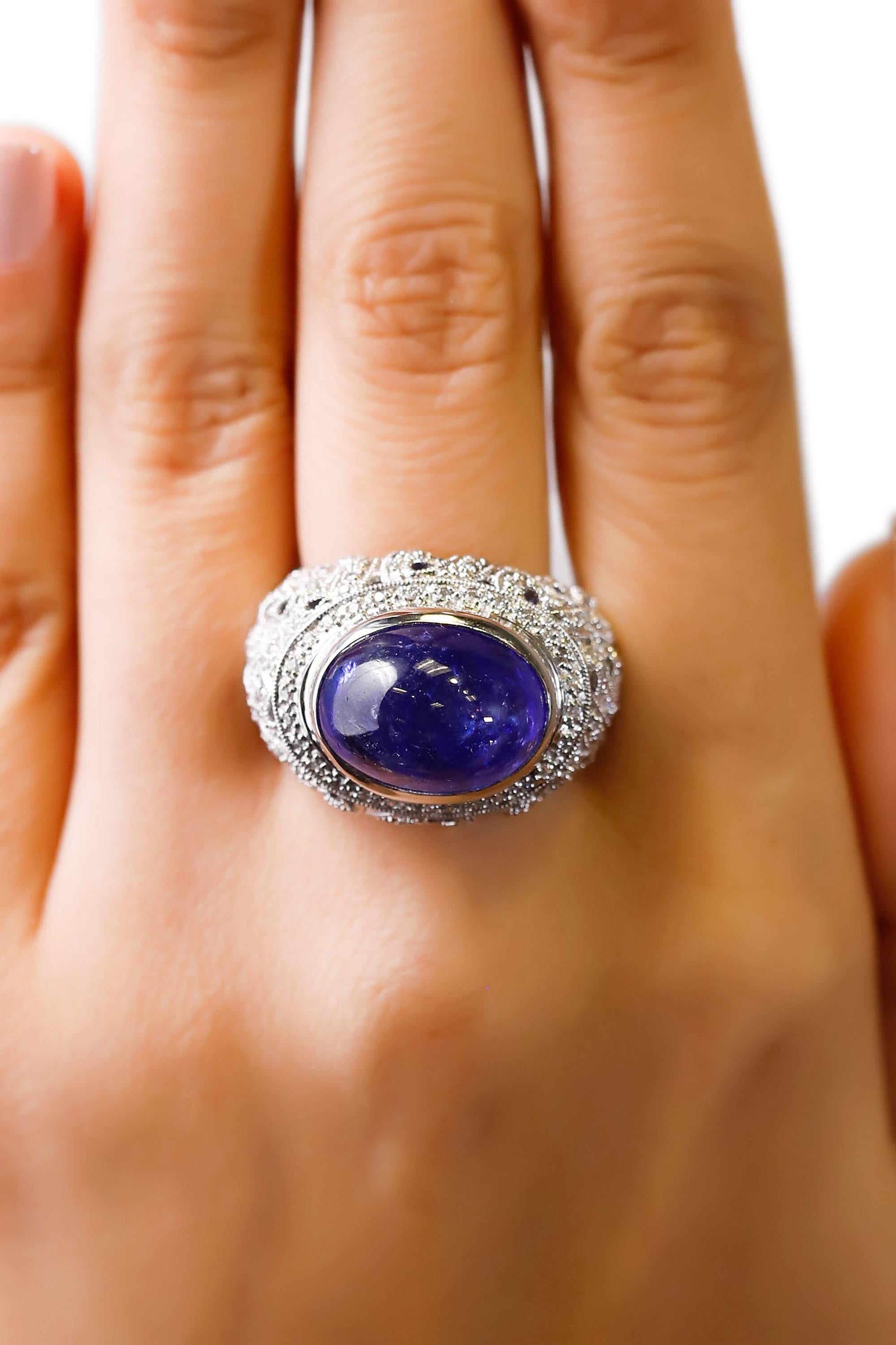 Art Deco 14 Karat White Gold 14 Carat Tanzanite 1.3 Ct Diamond Round Dome Cocktail Ring For Sale