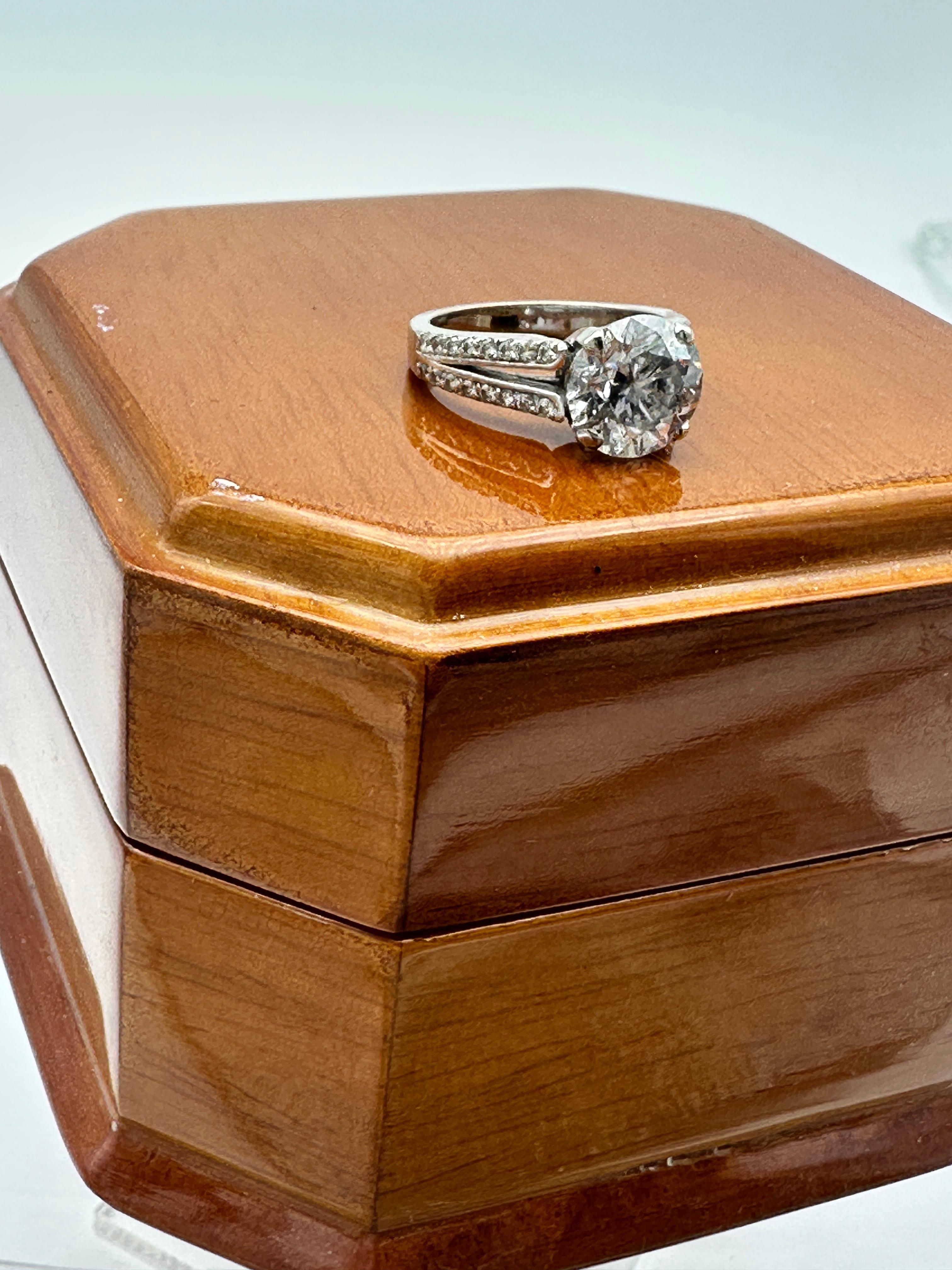 Anello di fidanzamento solitario in oro 14 carati da 2,95 carati con diamante rotondo 3,31ctw in vendita 10