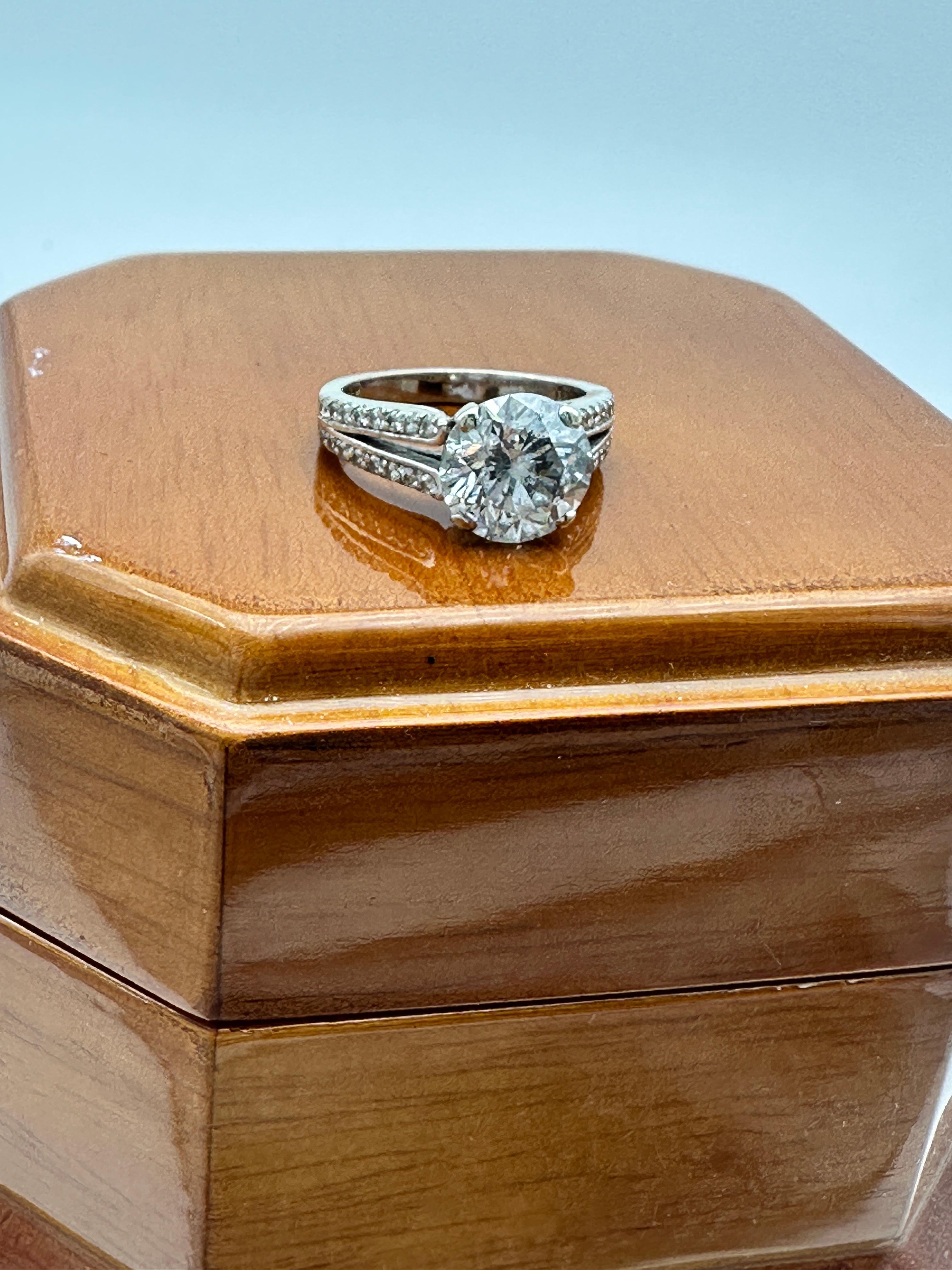 Anello di fidanzamento solitario in oro 14 carati da 2,95 carati con diamante rotondo 3,31ctw in vendita 11