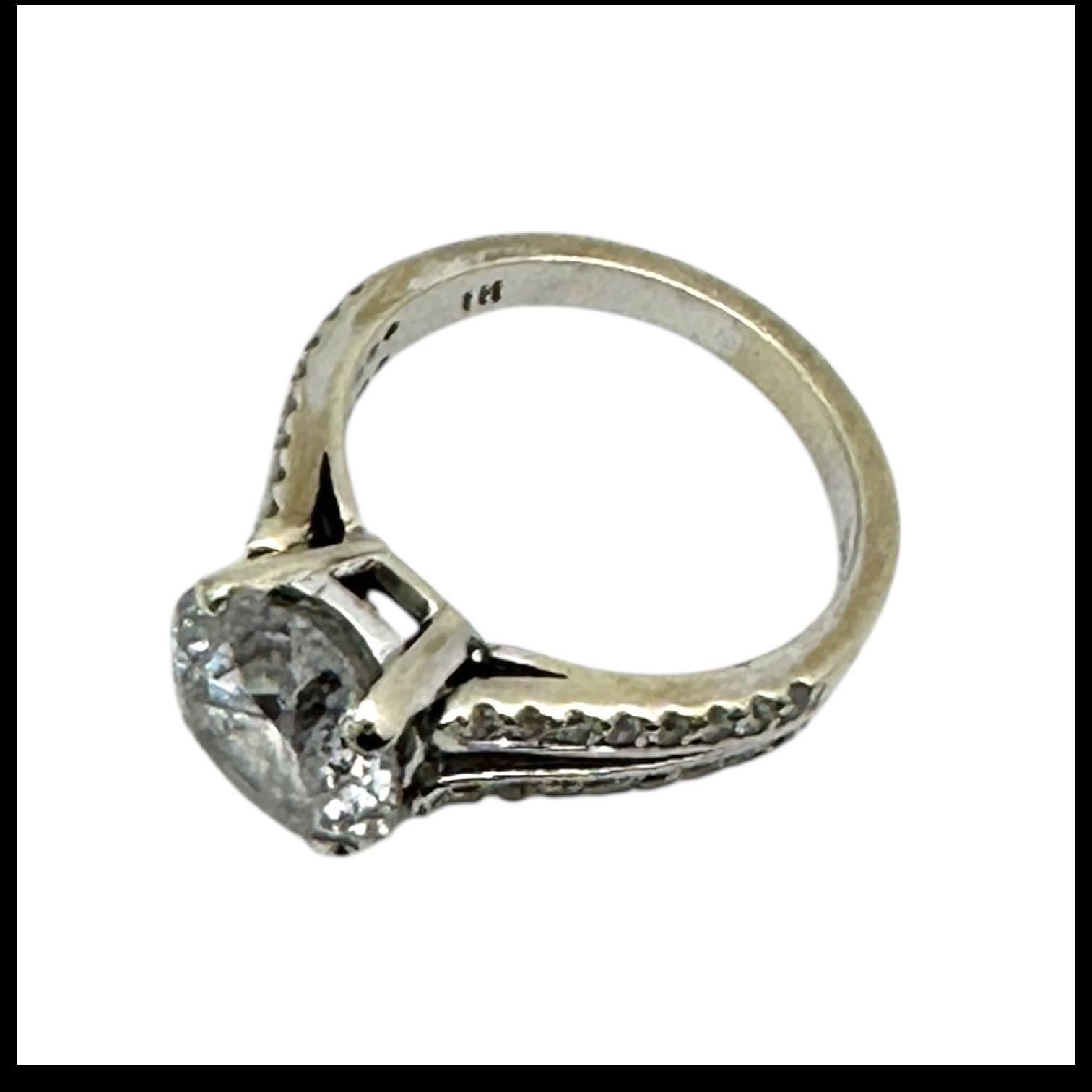 Taglio rotondo Anello di fidanzamento solitario in oro 14 carati da 2,95 carati con diamante rotondo 3,31ctw in vendita