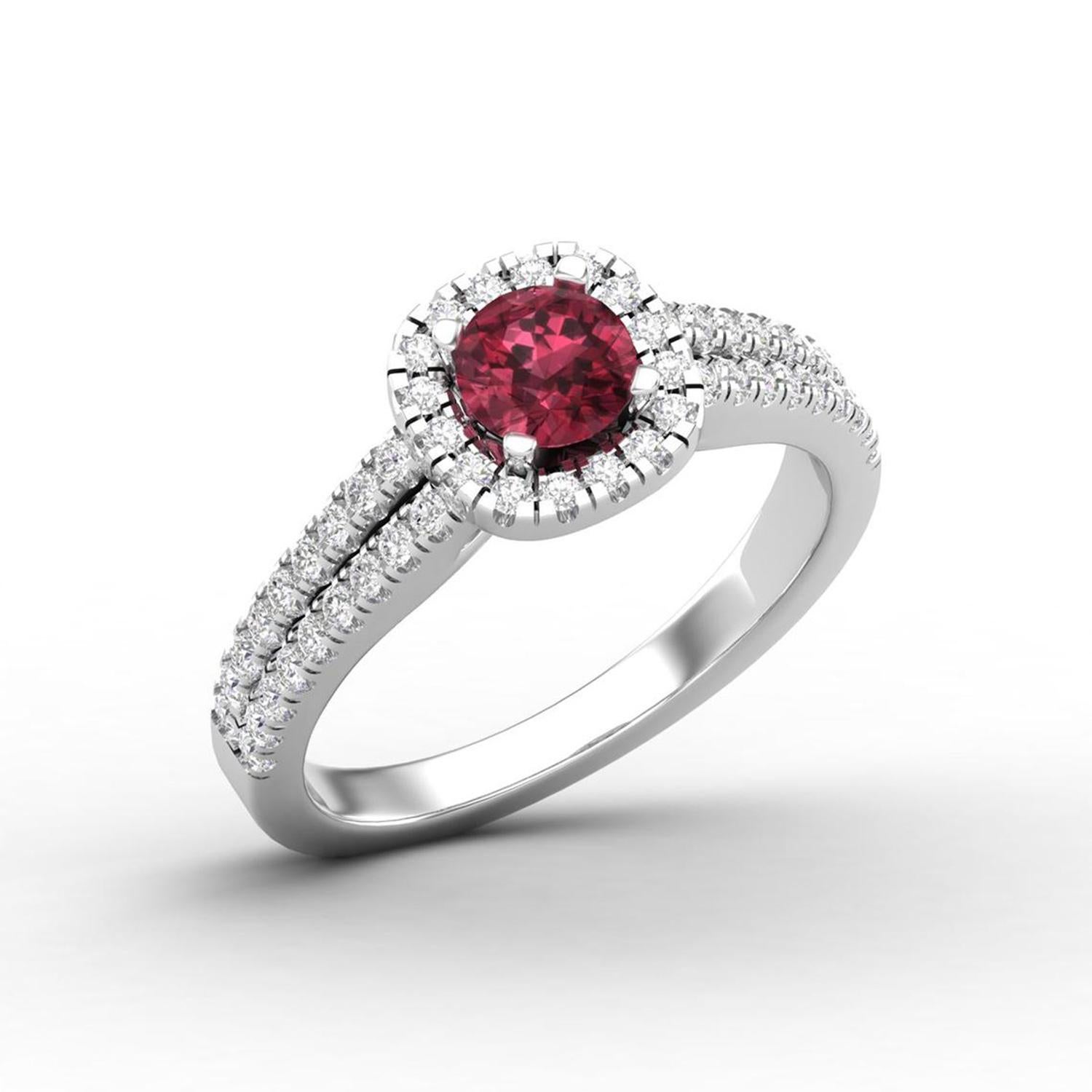Round Cut 14 Karat Gold Red Garnet Ring / Diamond Solitaire Ring / Ring for Her For Sale