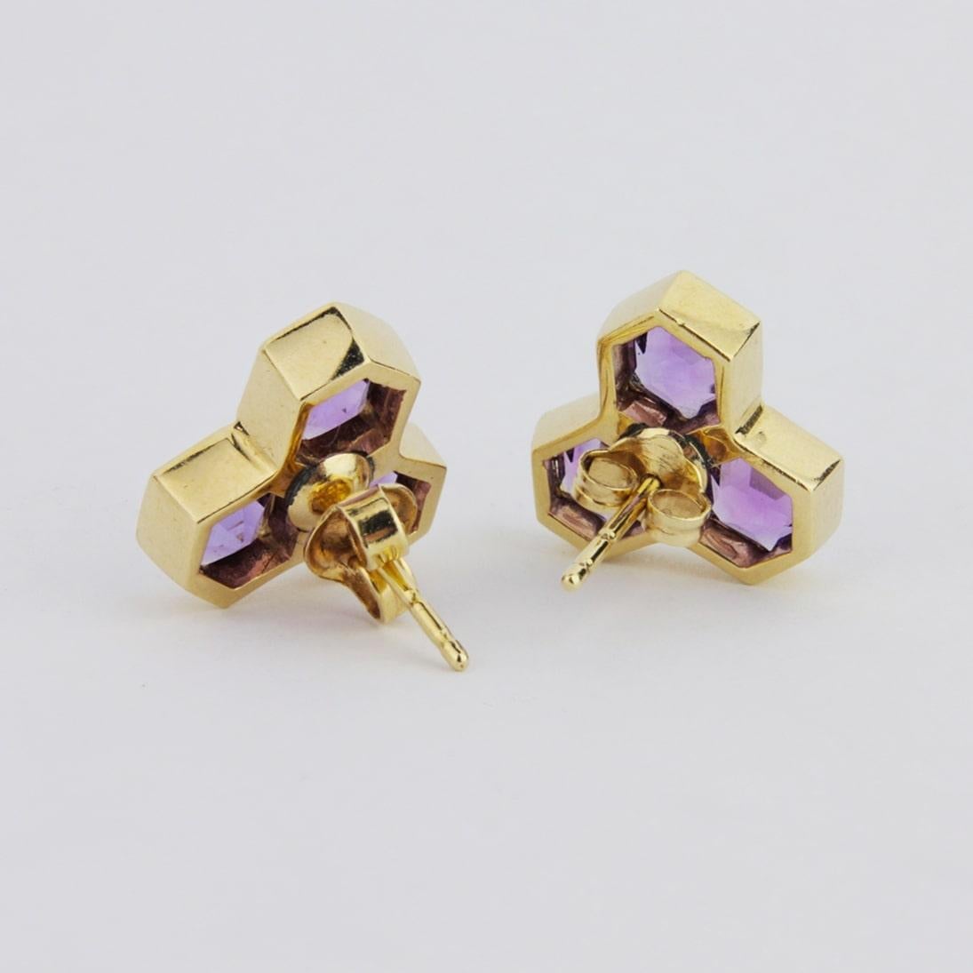 Modernist 14 Karat Gold and Amethyst, Honeycomb Form Stud Earrings For Sale