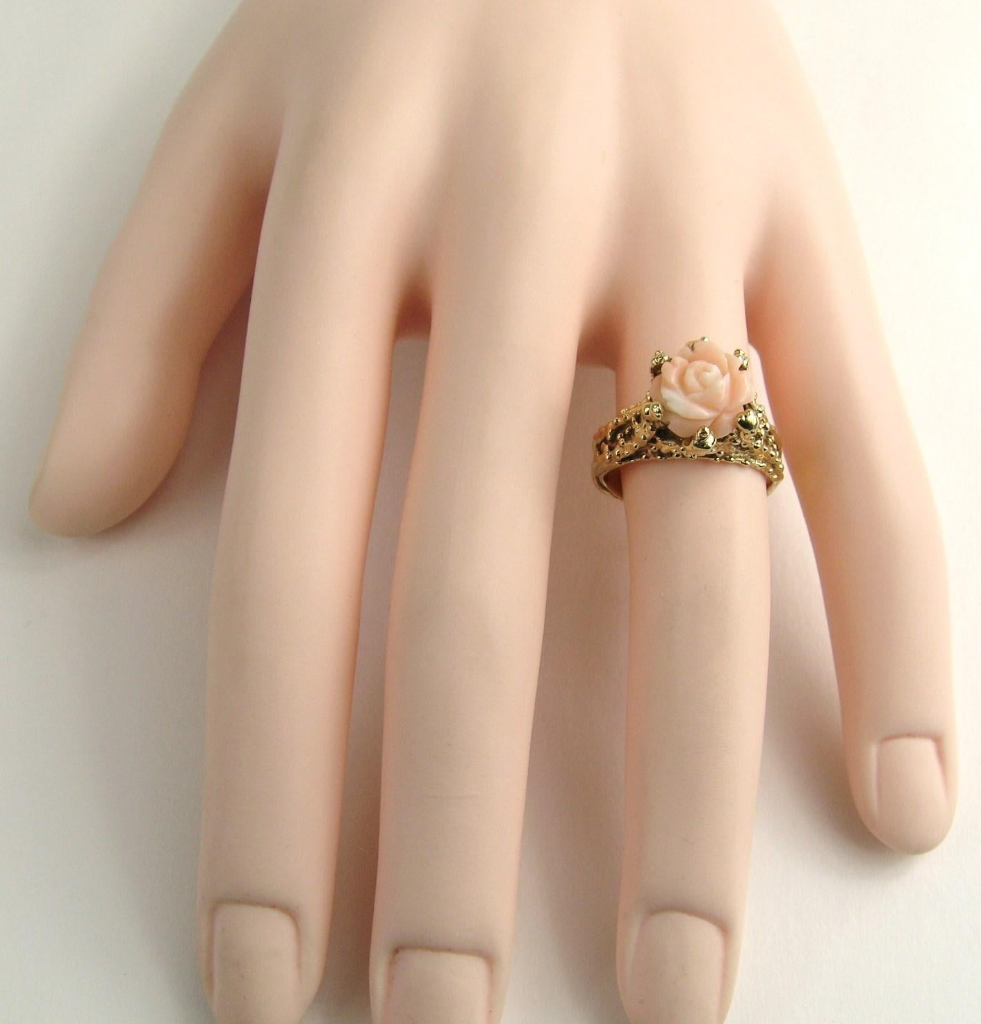 Anillo Coral Angel de Oro de 14 Kilates Anillo Flor Rosa Sin cortar en venta