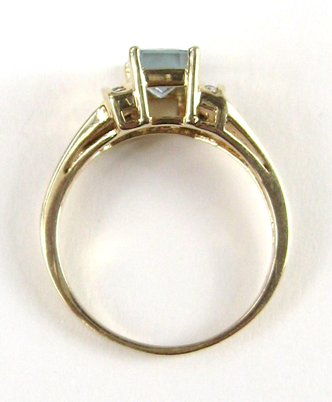 14 Karat Gold Aquamarine and Diamond Emerald Cut Ring 3