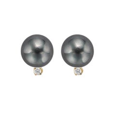 14 Karat Gold Black Freshwater Pearl and 1/10 Carat TDW Diamond Stud Earrings