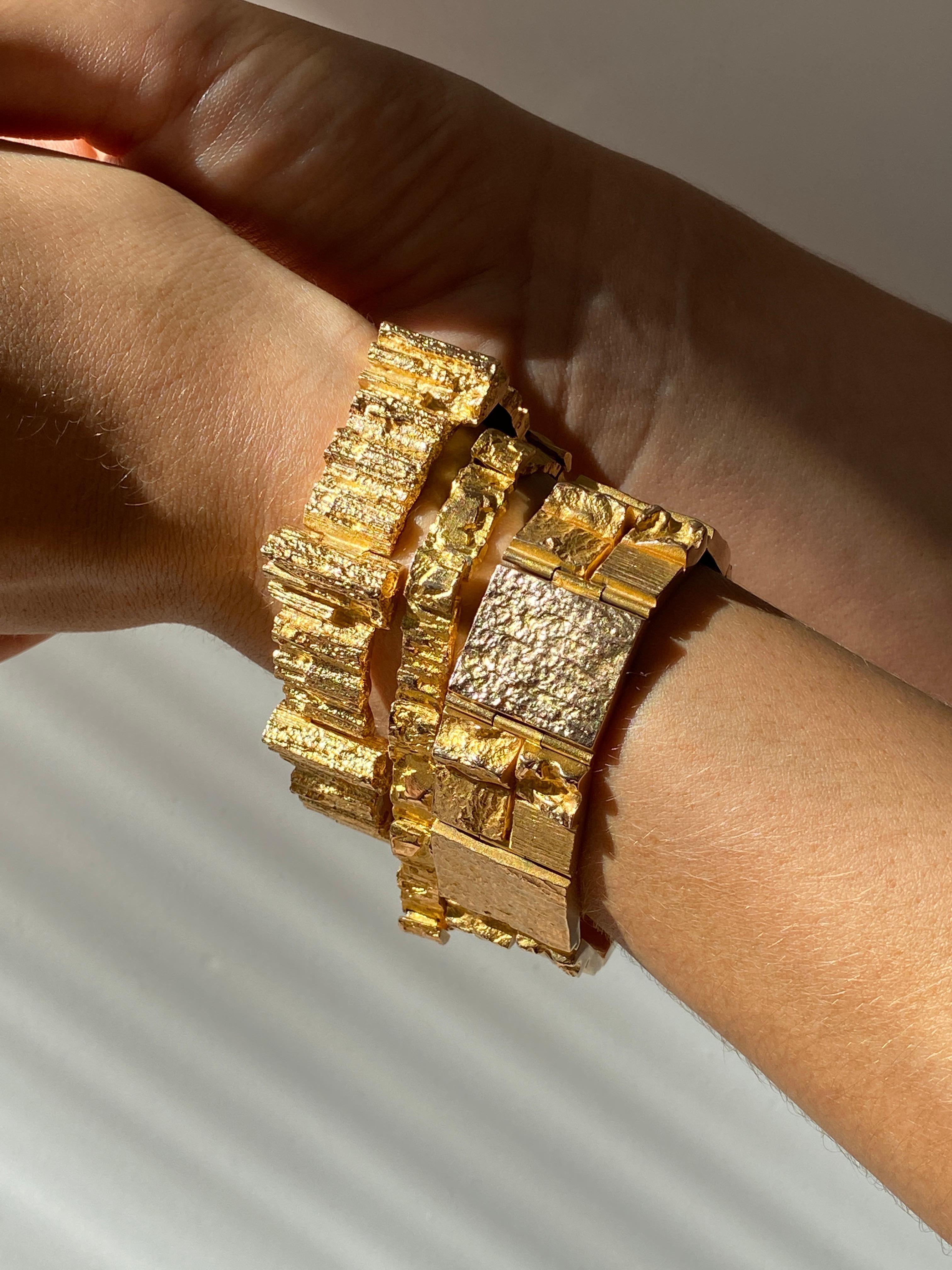 14 Karat Gold Bracelet Designed by Bjorn Weckstrom, Finland For Sale 2