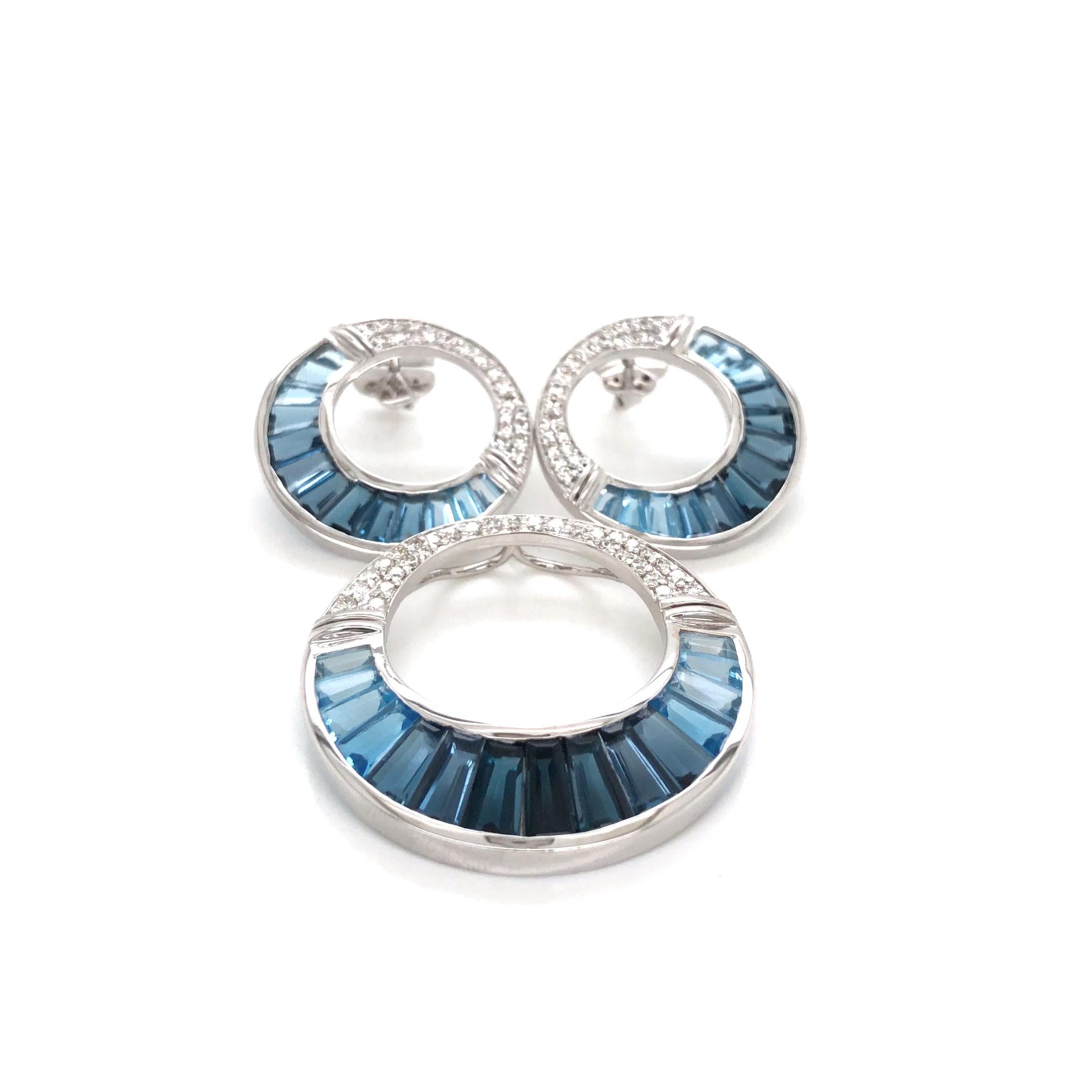 14 Karat Gold Calibre Cut Blue Topaz Diamond Hand-Crafted Earring Pendant Set im Angebot 1