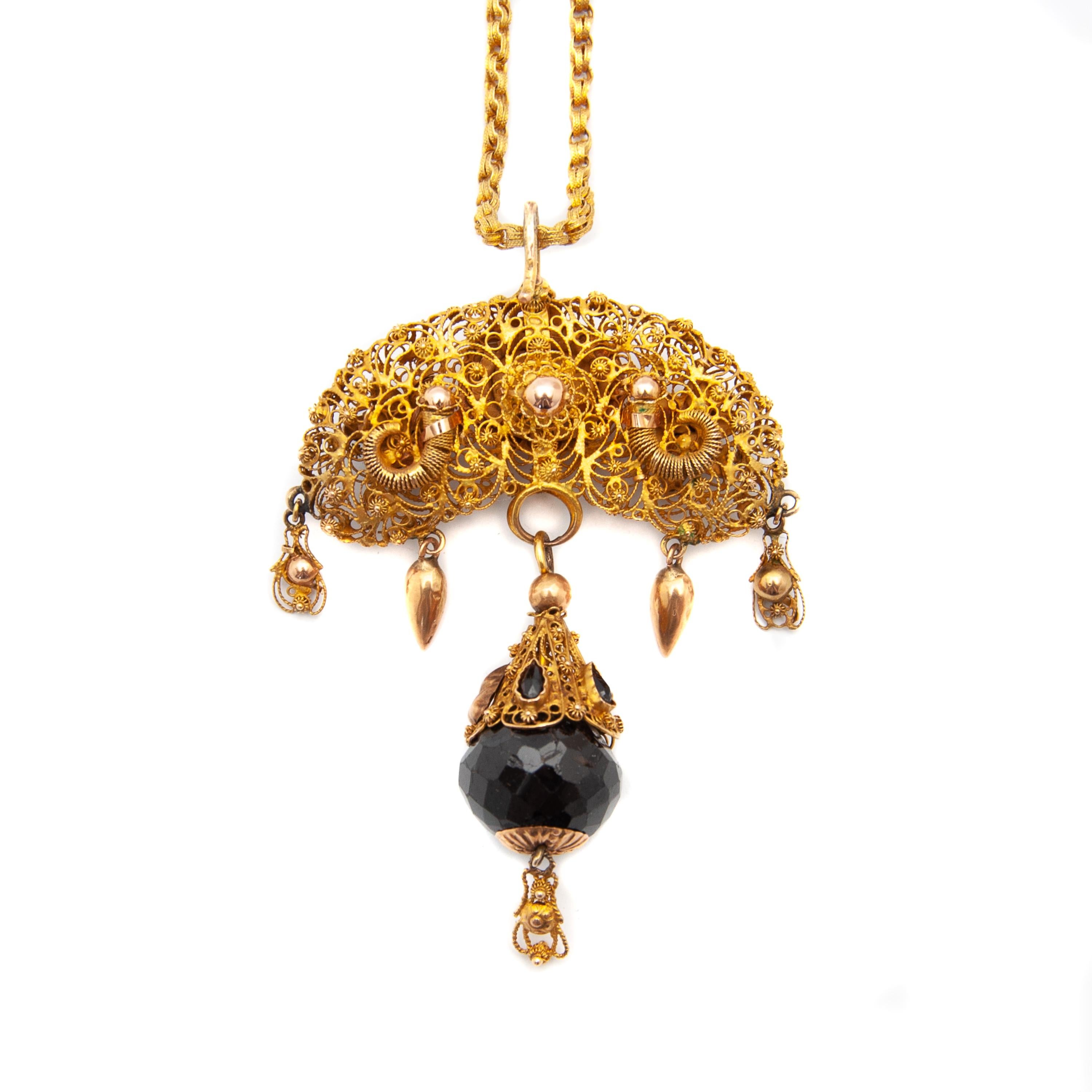 Round Cut Antique 1890's 14K Gold Filigree Garnet Pendant Necklace For Sale