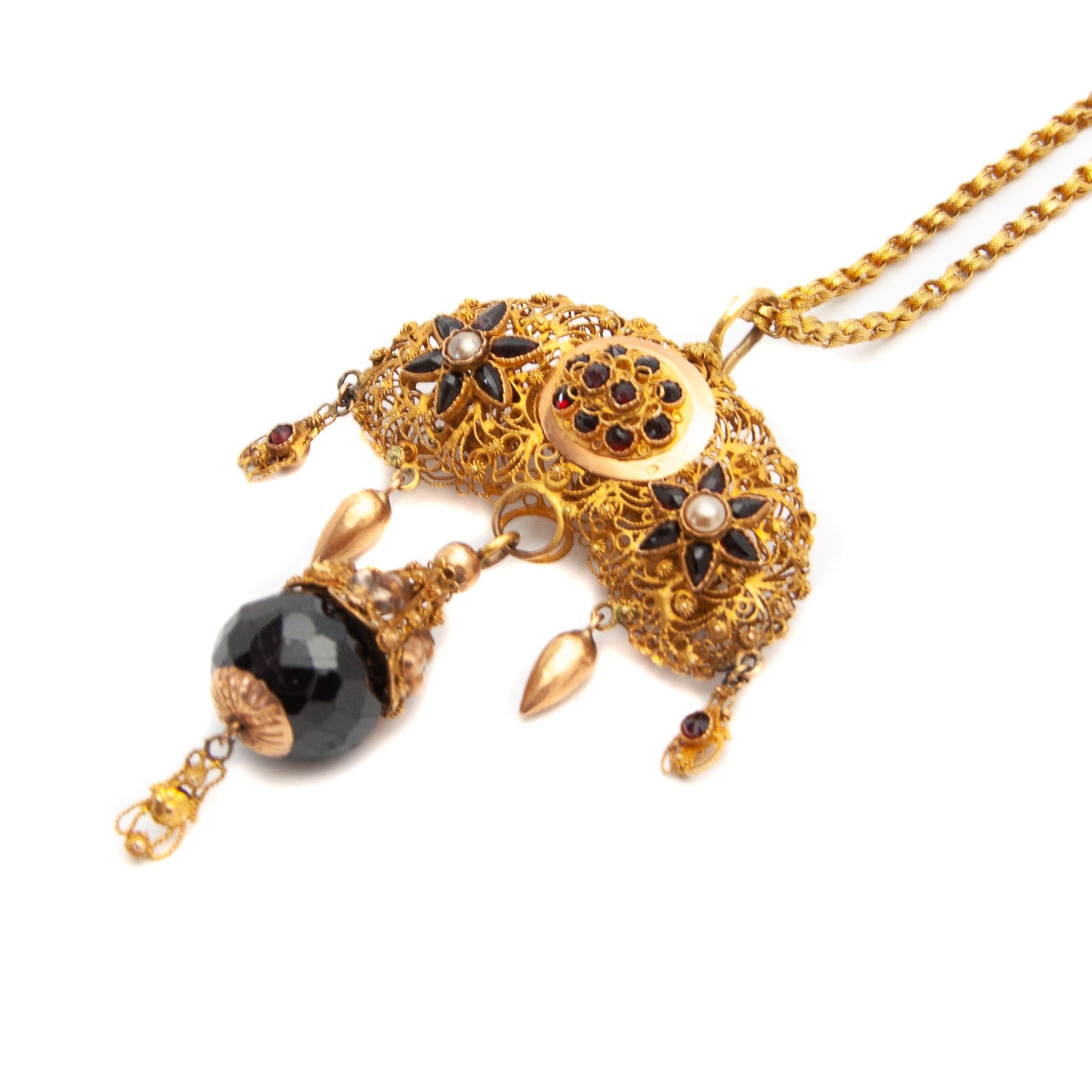 Victorian Antique 1890's 14K Gold Filigree Garnet Pendant Necklace For Sale