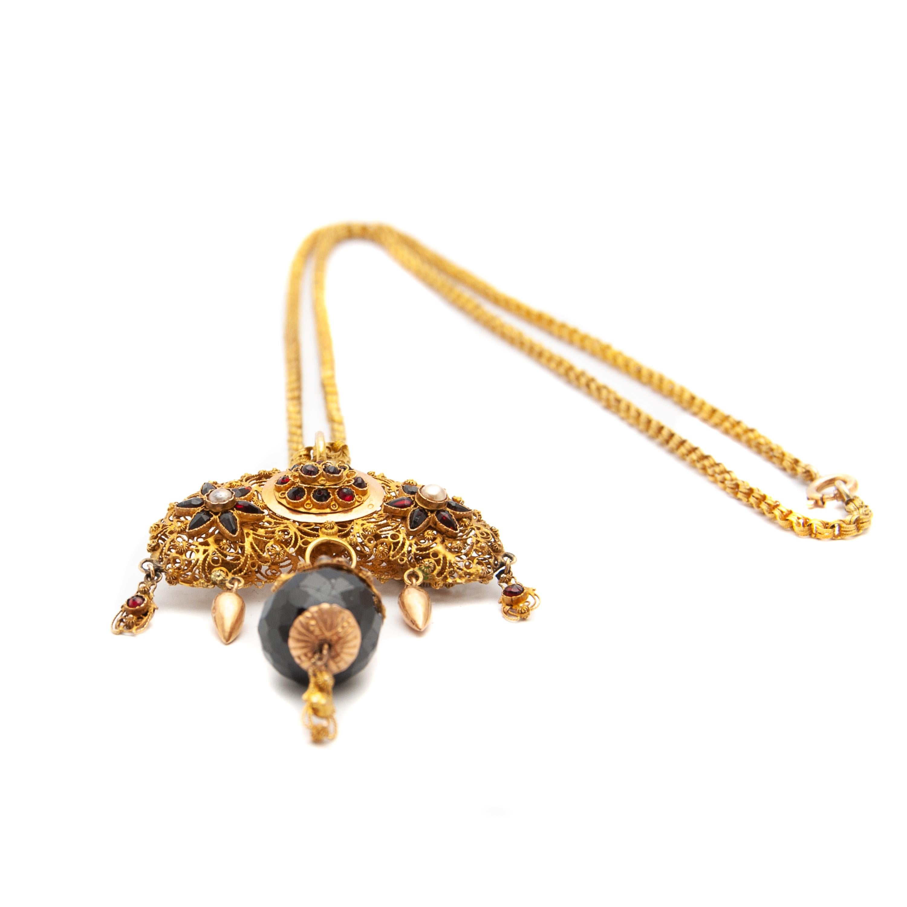 Women's Antique 1890's 14K Gold Filigree Garnet Pendant Necklace For Sale