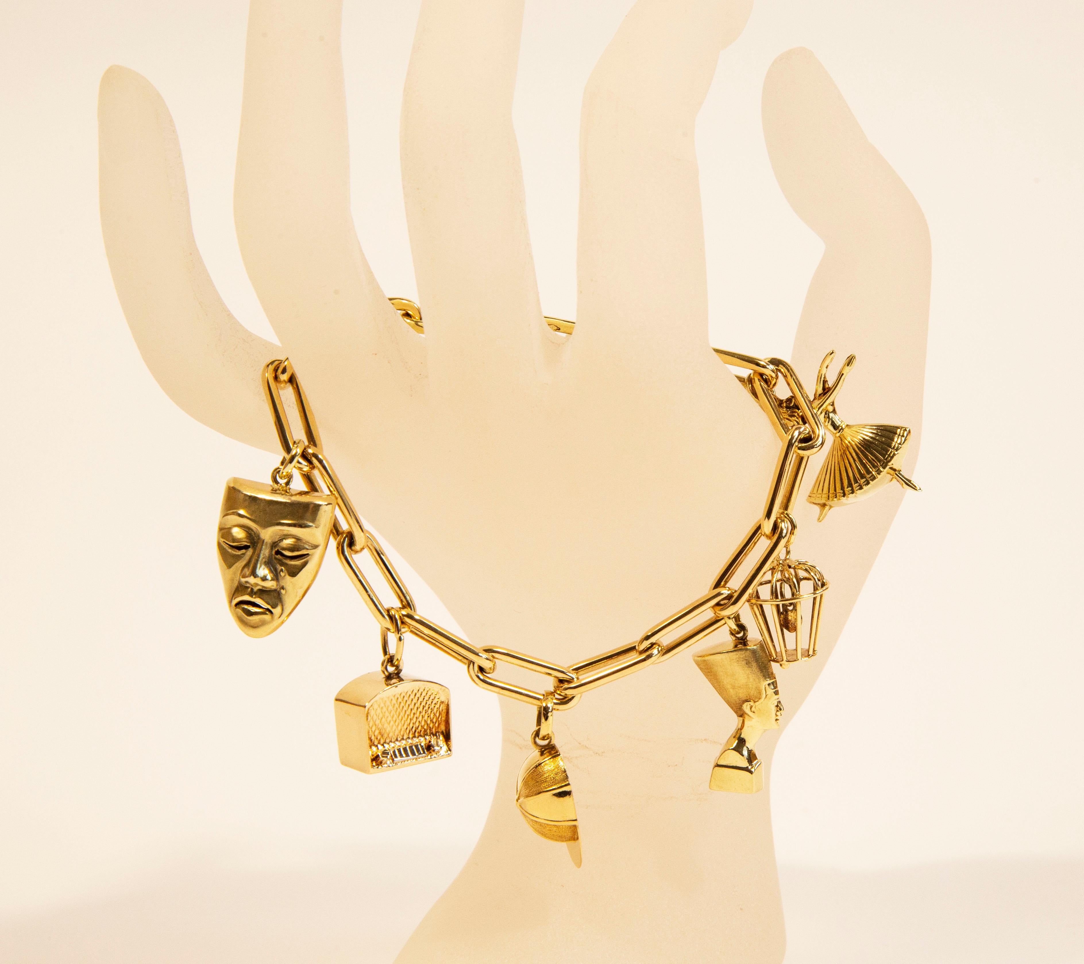 14 Karat Gold Charm Armband Spätes 20. Jahrhundert im Angebot 2