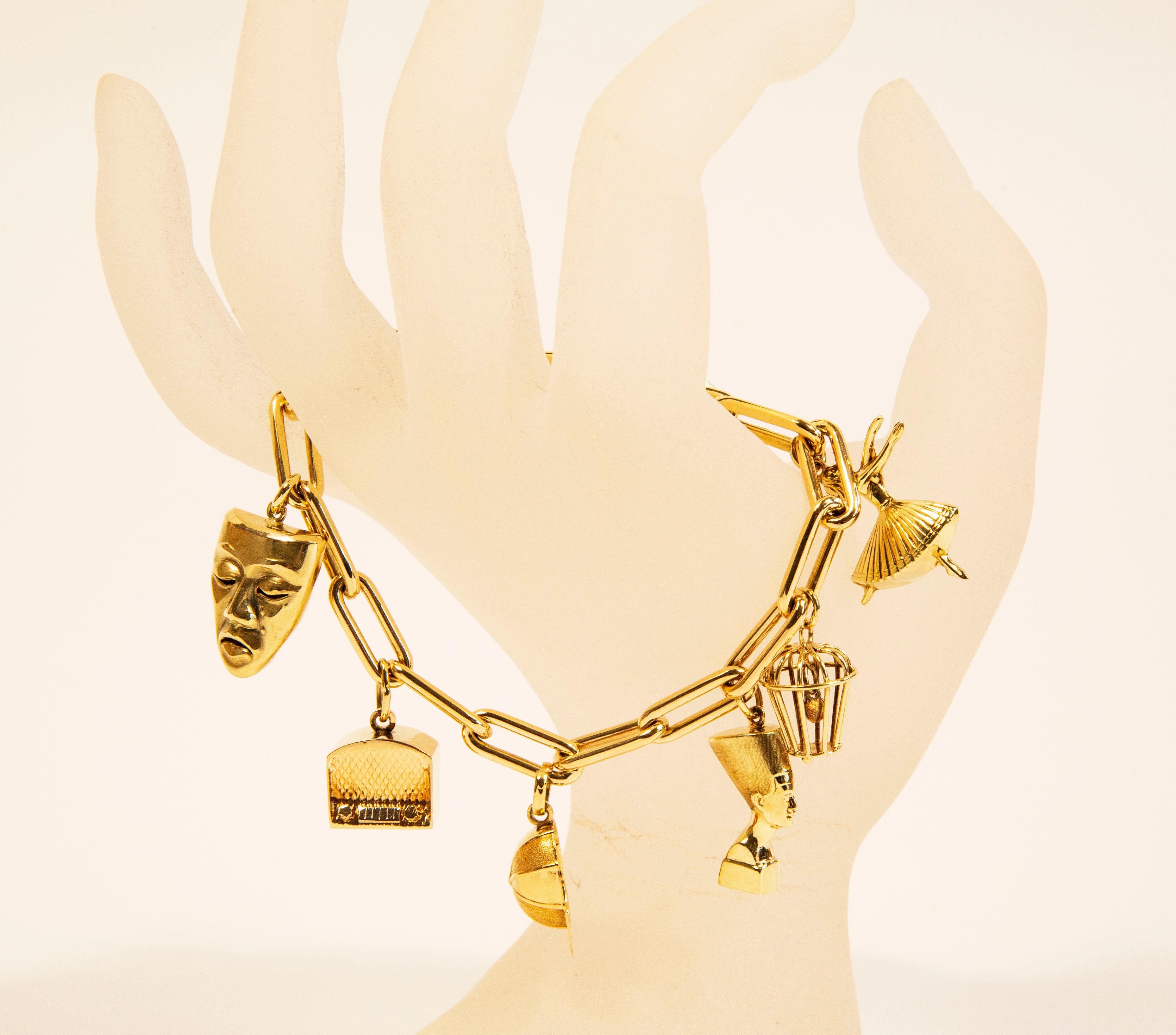 14 Karat Gold Charm Armband Spätes 20. Jahrhundert im Angebot 3