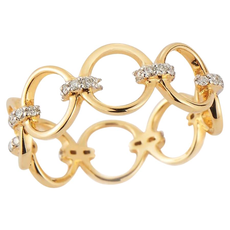 14 Karat Gold Connected Circle Ring For Sale