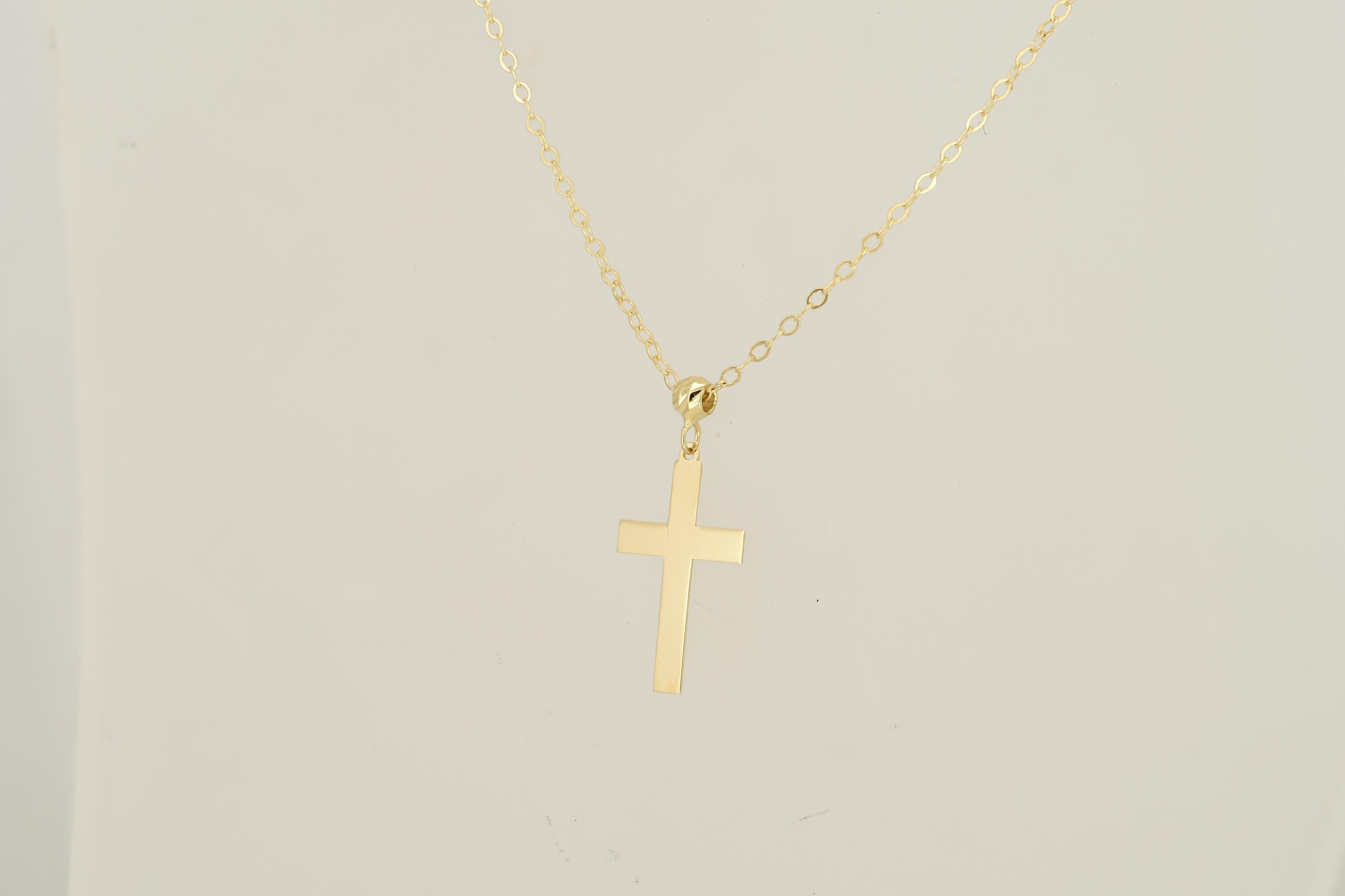 14 Karat Gold Cross Pendant Necklace, Tiny Cross Necklace For Sale 2