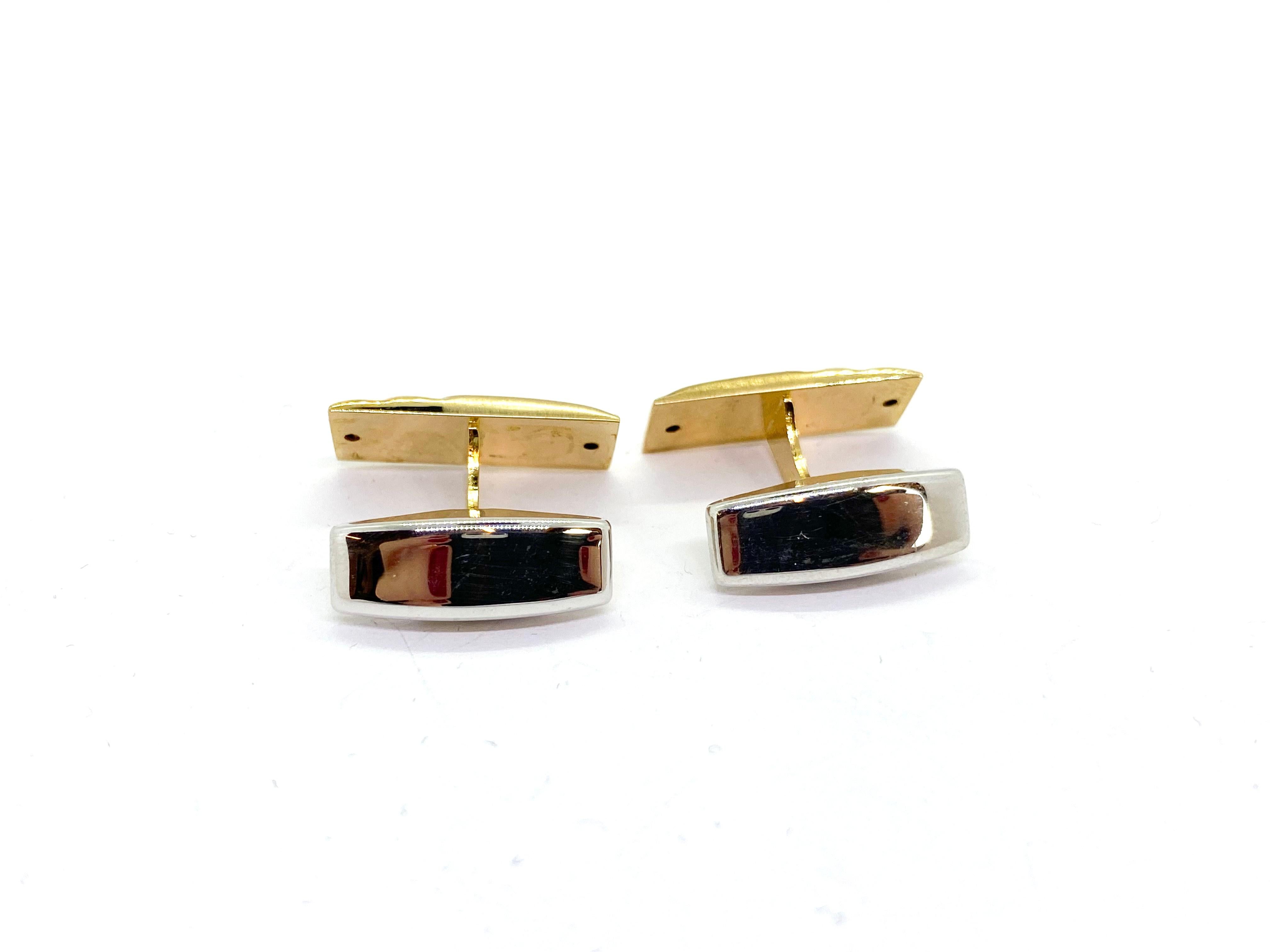 Women's or Men's 14 Karat Gold Cufflinks Finland Saurum For Sale