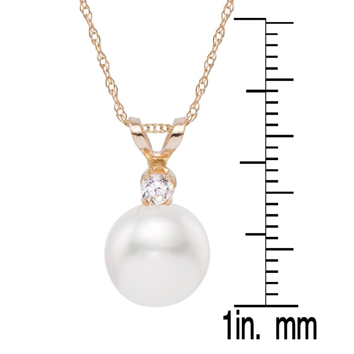 A beautiful cultured pearl pendant necklace with gorgeous 14K gold mounting. This pearl pendant is of AAA quality with mirror luster.  Sparkling Genuine Diamond (H-I, I2) 5pt. (total) and High Luster Cultured Freshwater Pearls with 14k Gold Chain