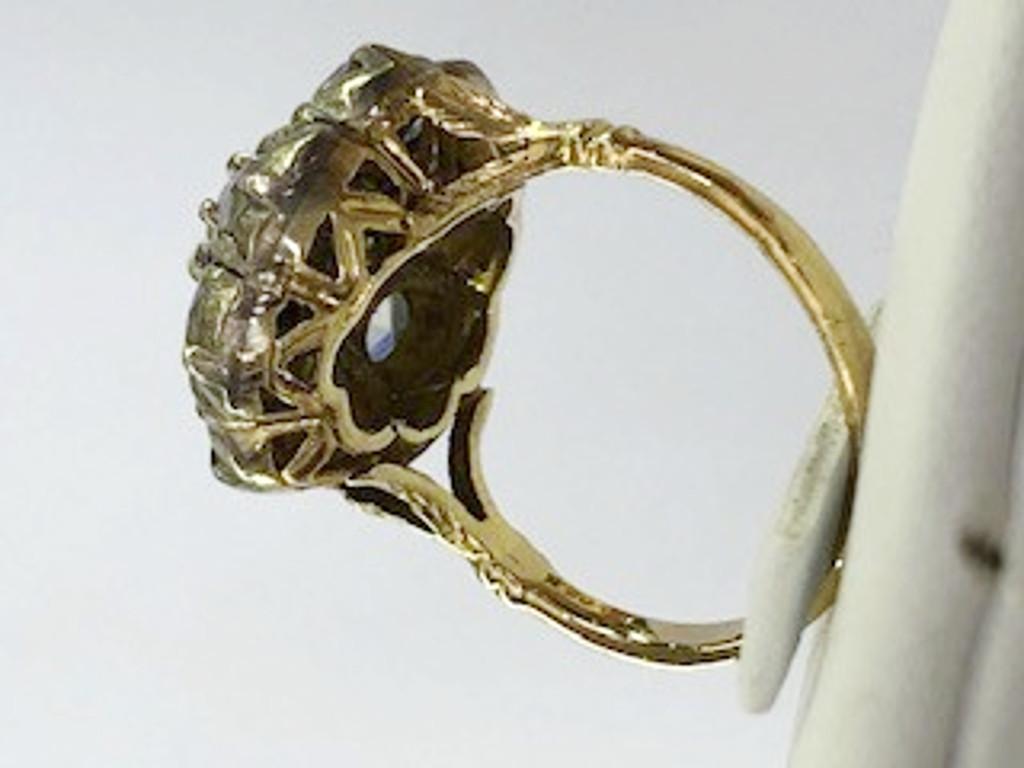 Anello con diamante in oro 14 carati in vendita 1