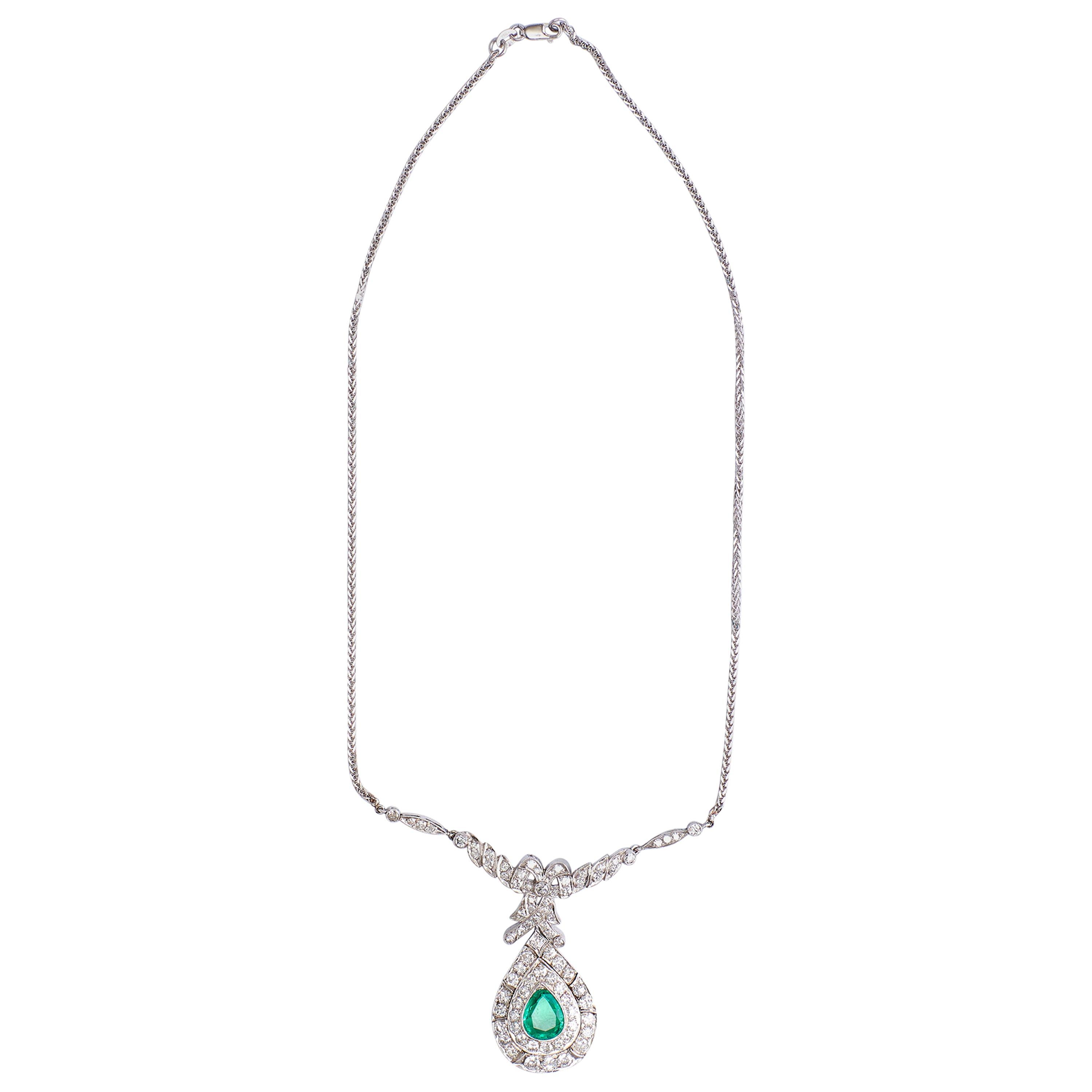 14 Karat Gold Emerald and Diamonds Collier 'Necklace'