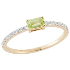 14 Karat Gold Emerald Cut Peridot Ring