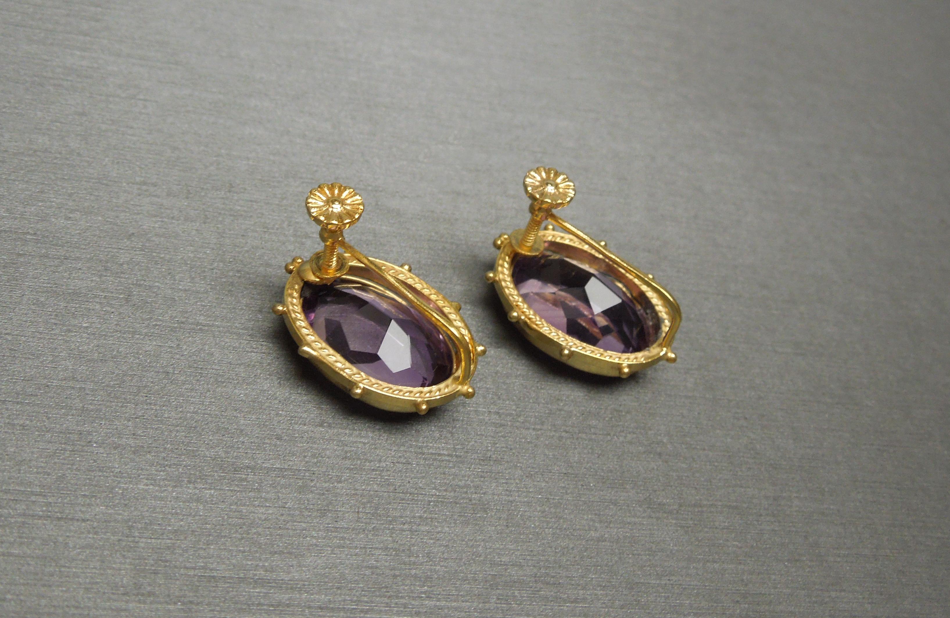 14 Karat Gold Etruscan Revival Amethyst Earrings In Excellent Condition For Sale In METAIRIE, LA