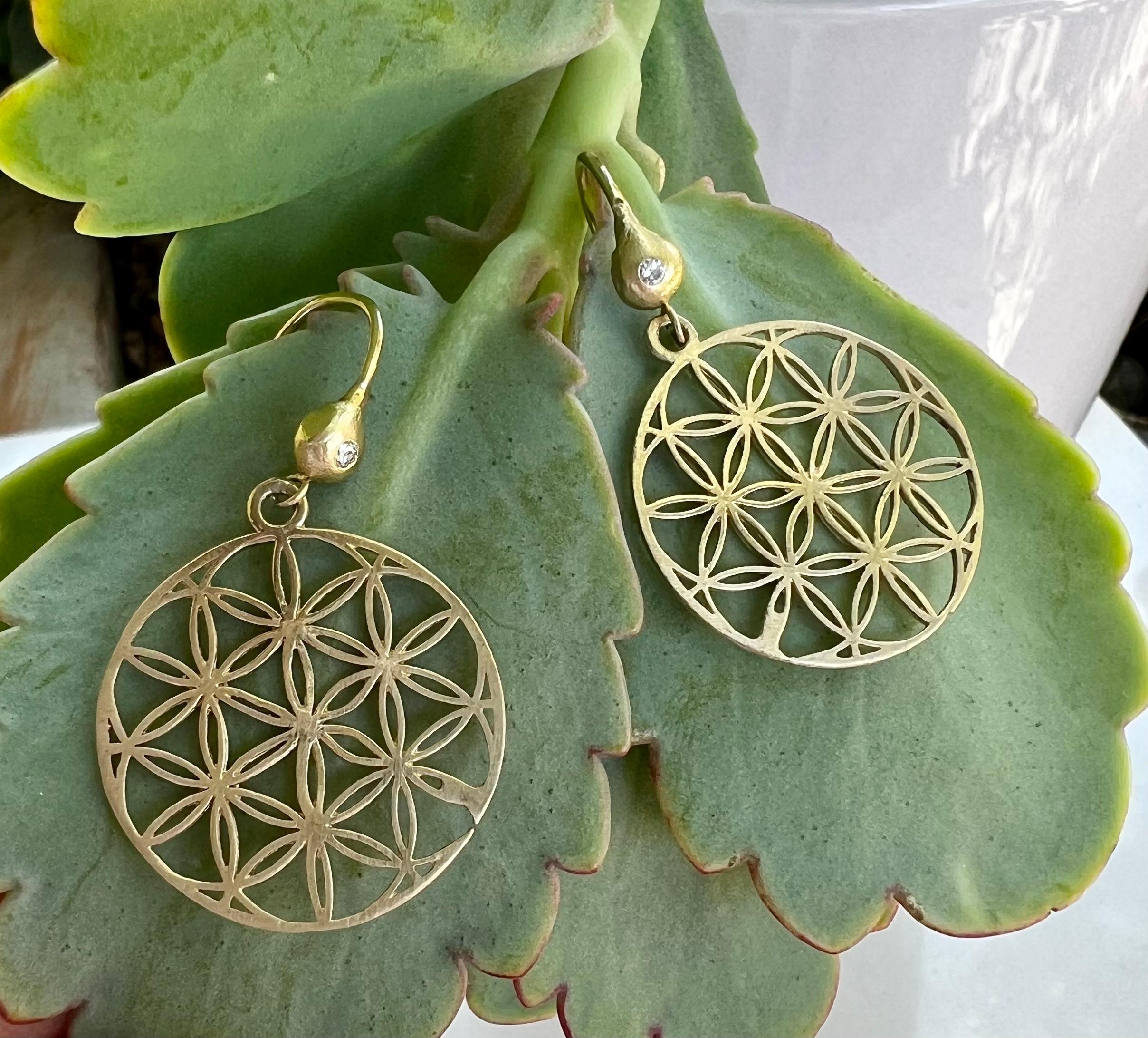 14 Karat Gold 'Flower of Life' Discs with Diamond Tops Drop Earrings For Sale