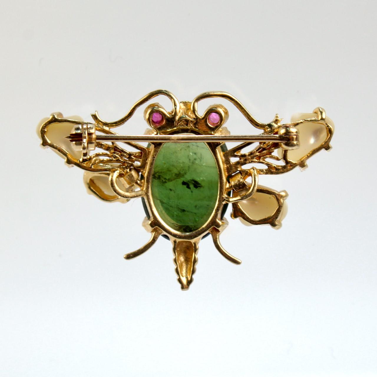 Cabochon 14 Karat Gold and Green Tourmaline Kinetic Bee Brooch with Pearls and Rubies For Sale