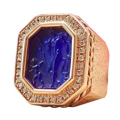 14 Karat Gold Hammered Texture Blue Intaglio Ring with 0.43 Carat of Diamond