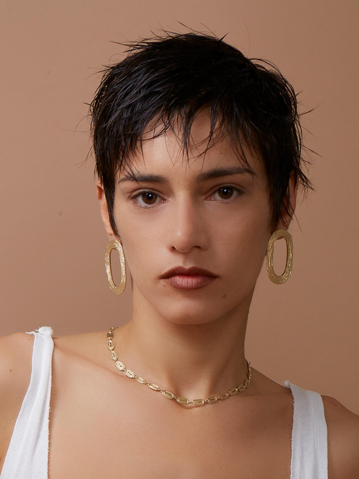 14 Karat Gold Handgefertigte filigrane Roma-Halskette mit Gliedern von Mon Pilar  im Zustand „Neu“ im Angebot in Brooklyn, NY