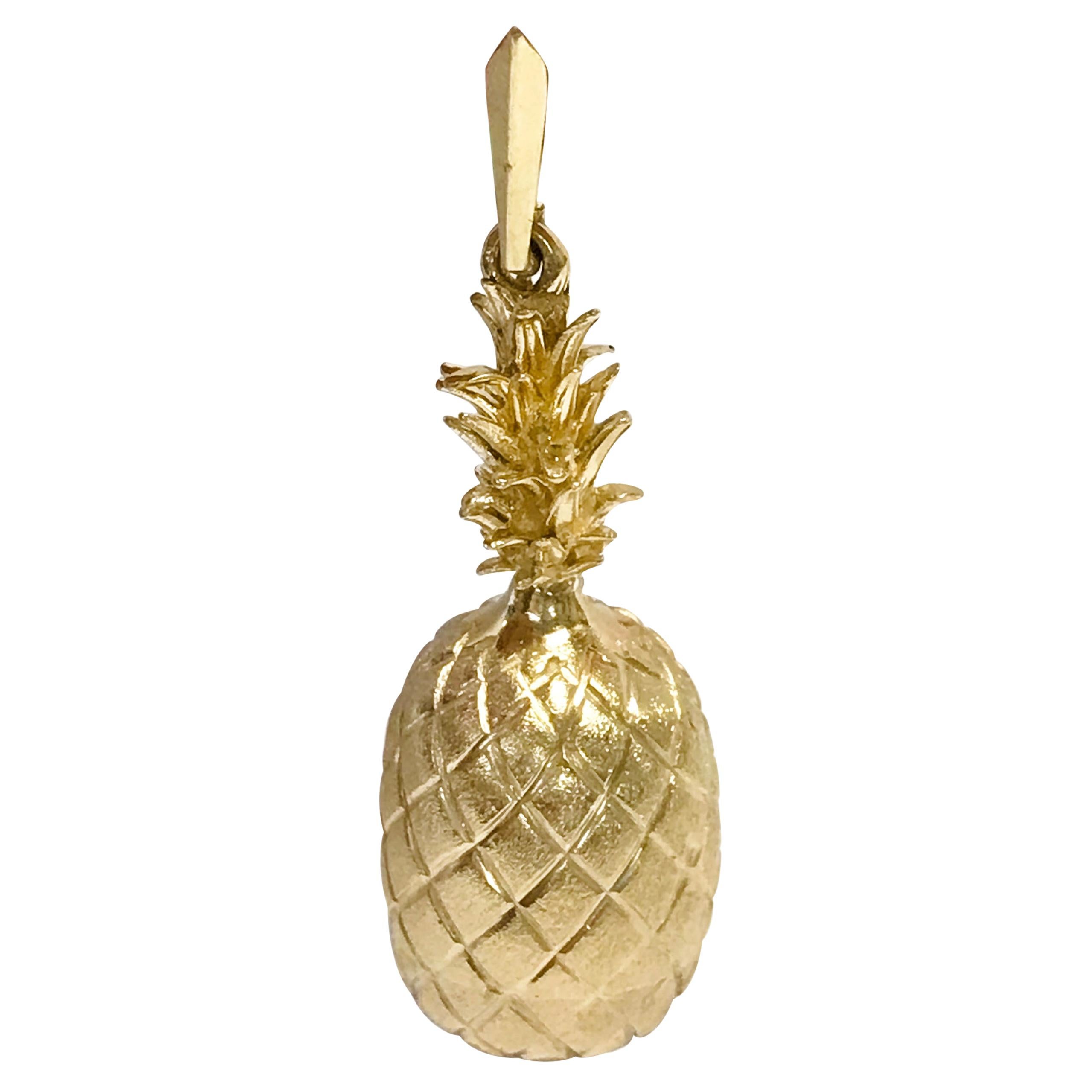 14 Karat Gold Heavyweight Pineapple Pendant