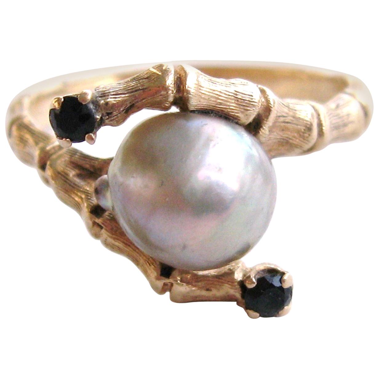 14 Karat Gold Mabe Pearl Sapphire Bamboo Ring For Sale