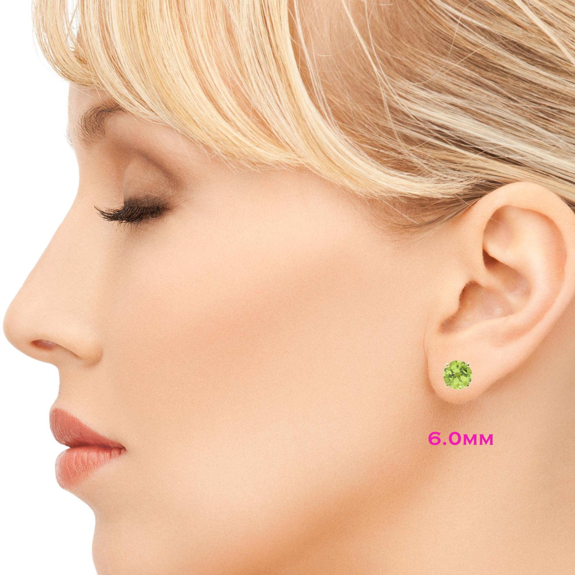 14 Karat Gold Natural Peridot Earring Studs Green Round Gemstone Earrings Studs For Sale 1